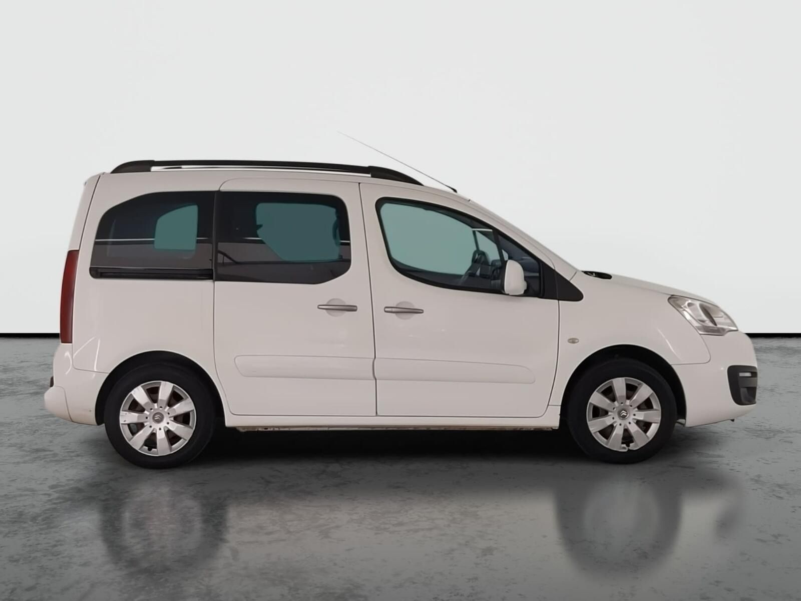 Citroën Berlingo, 1.6 BlueHDi, Feel, 5Míst - fotka 6