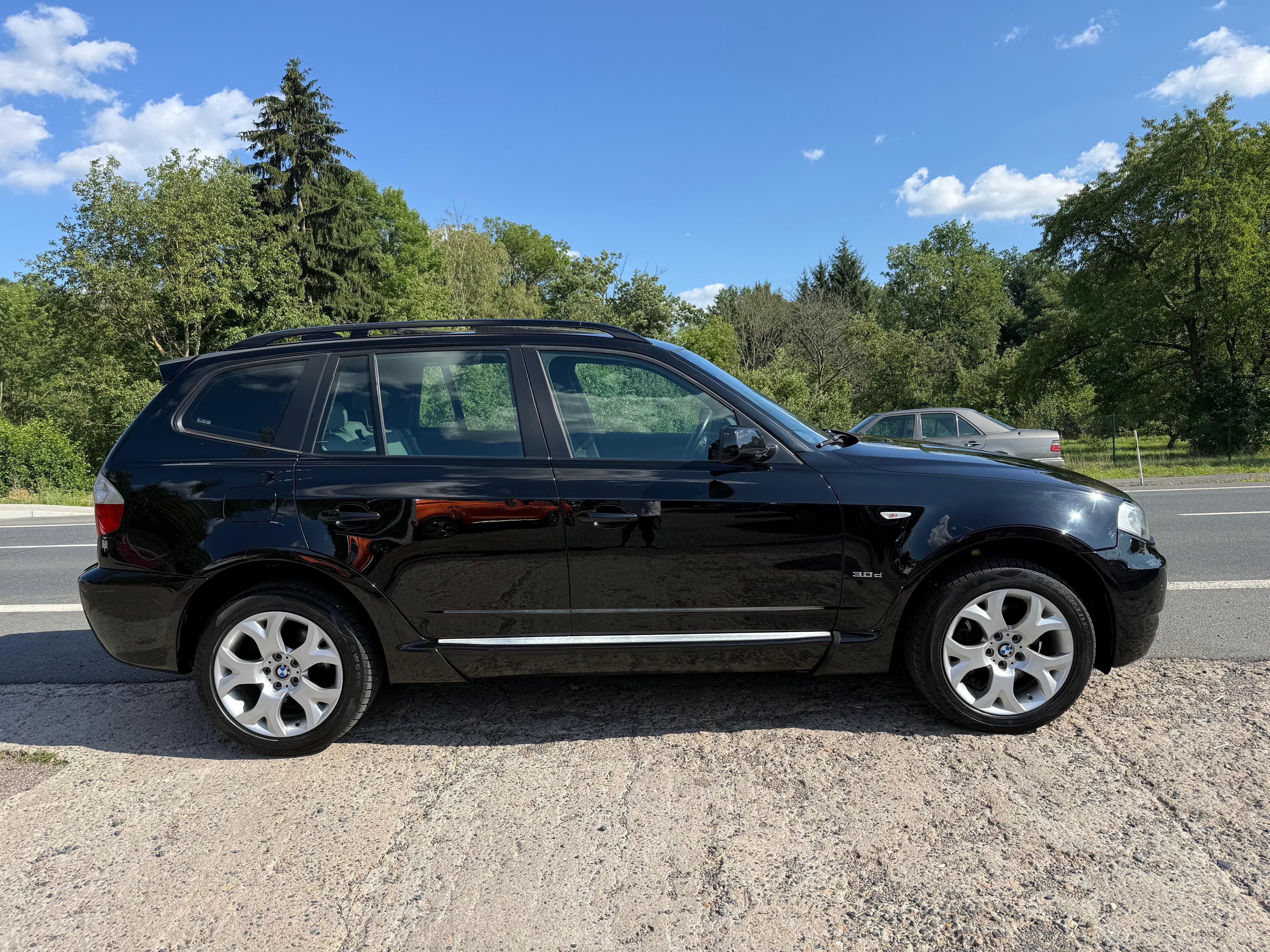 BMW X3, 3.0d M ČR - fotka 3