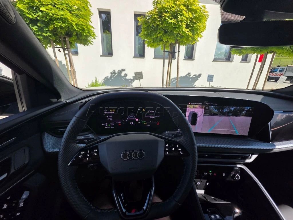Audi Q5, Audi Q5 SUV e-hybrid quattro - fotka 6