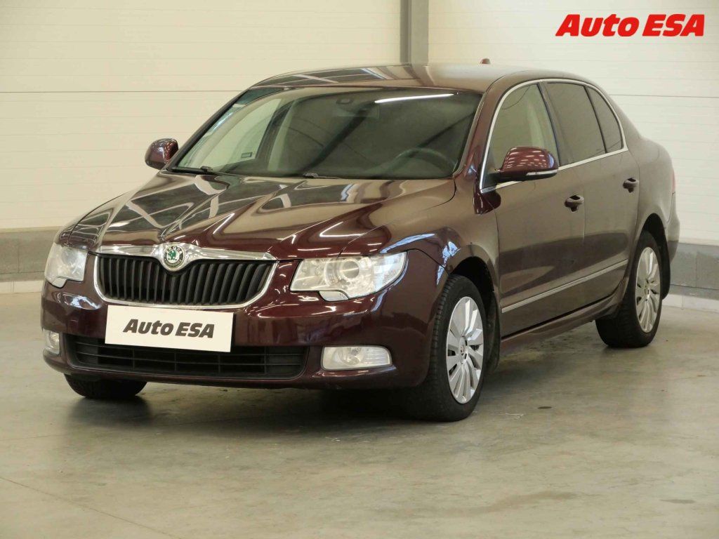 Škoda Superb, 1.9tdi,xenon,autoAC - fotka 3