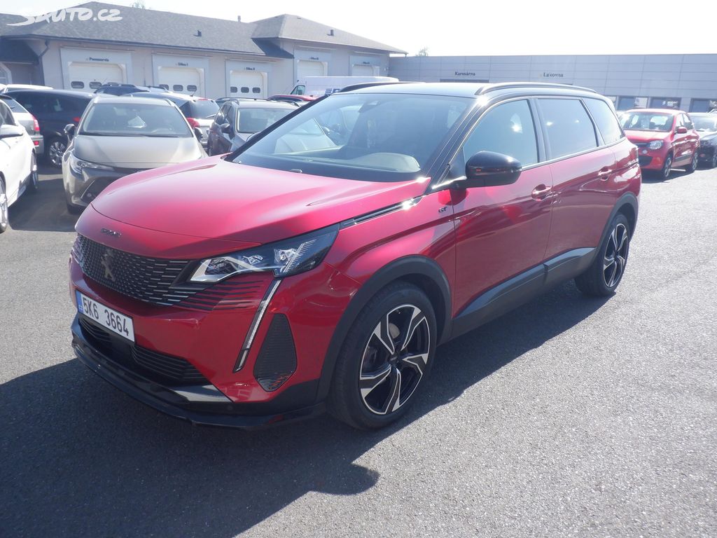 Peugeot 5008, 1.5 BlueHDi GT.7-místné!!
