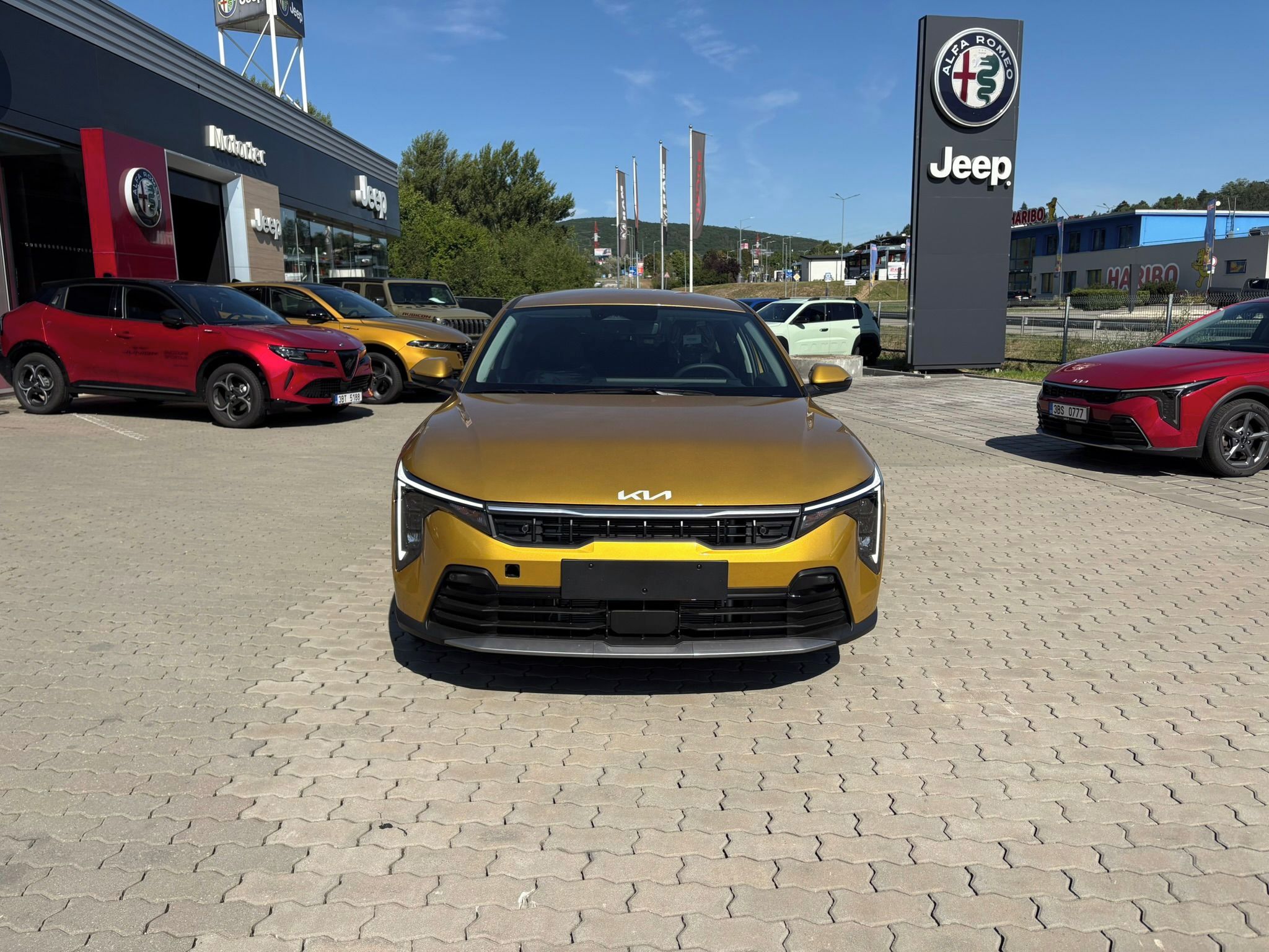 Kia K4, HB 1,6 T-GDi GPF 7DCT EXCLUSIV - fotka 2