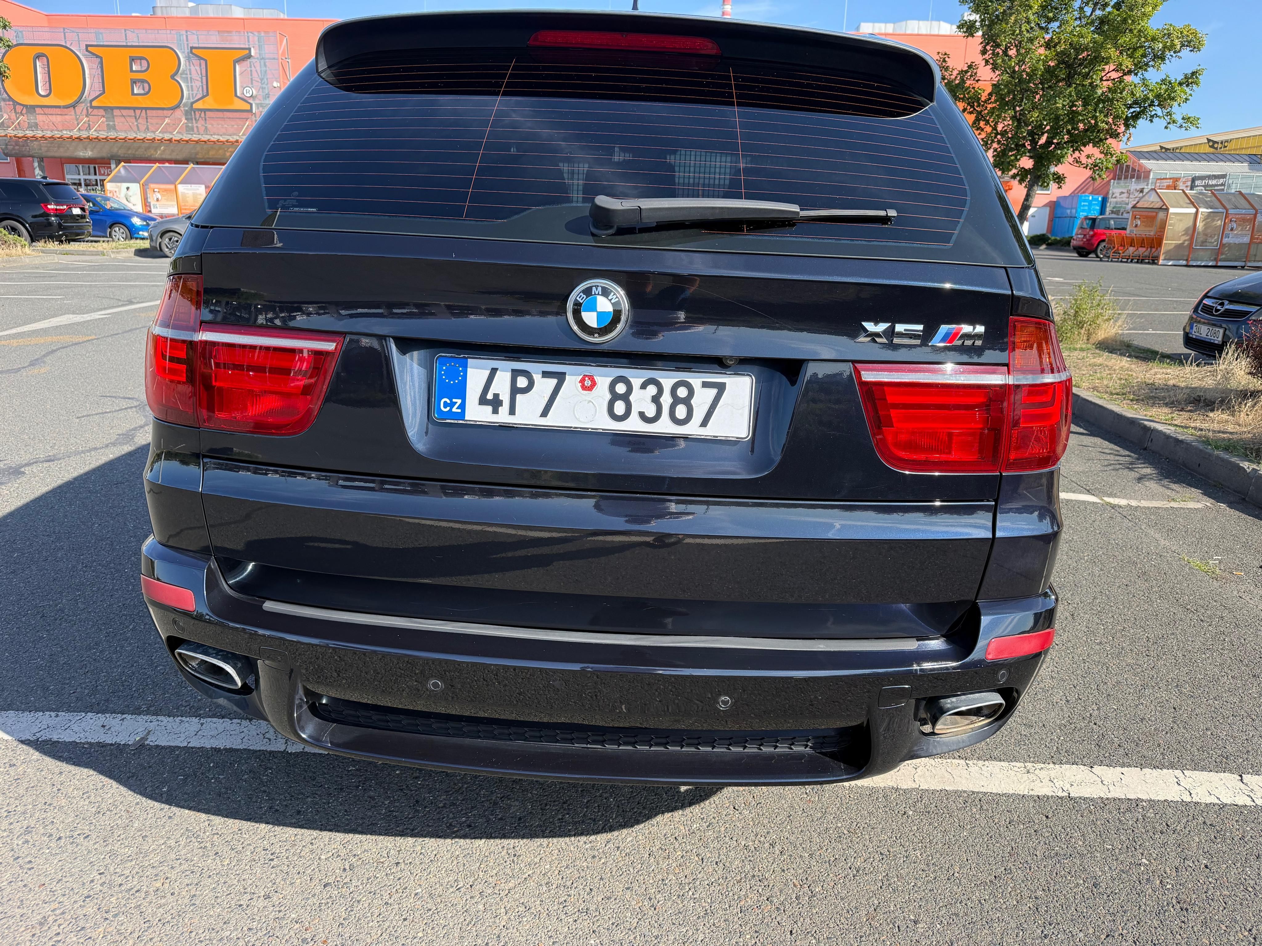 BMW X5, 40d xDrive servisováno - fotka 6