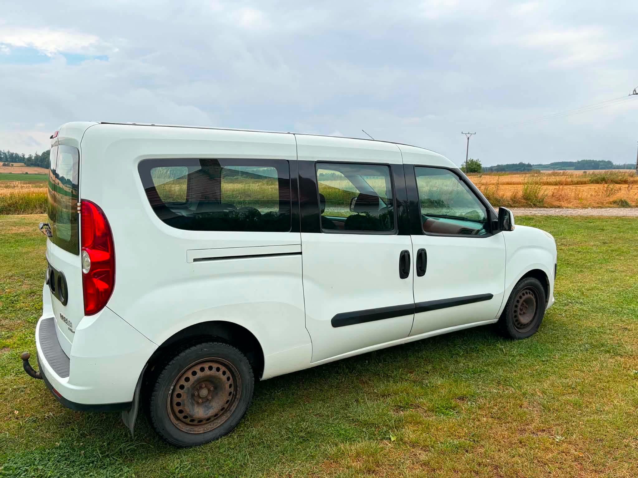 Fiat Dobló, JTD 77kW, led display, 5 míst - fotka 3