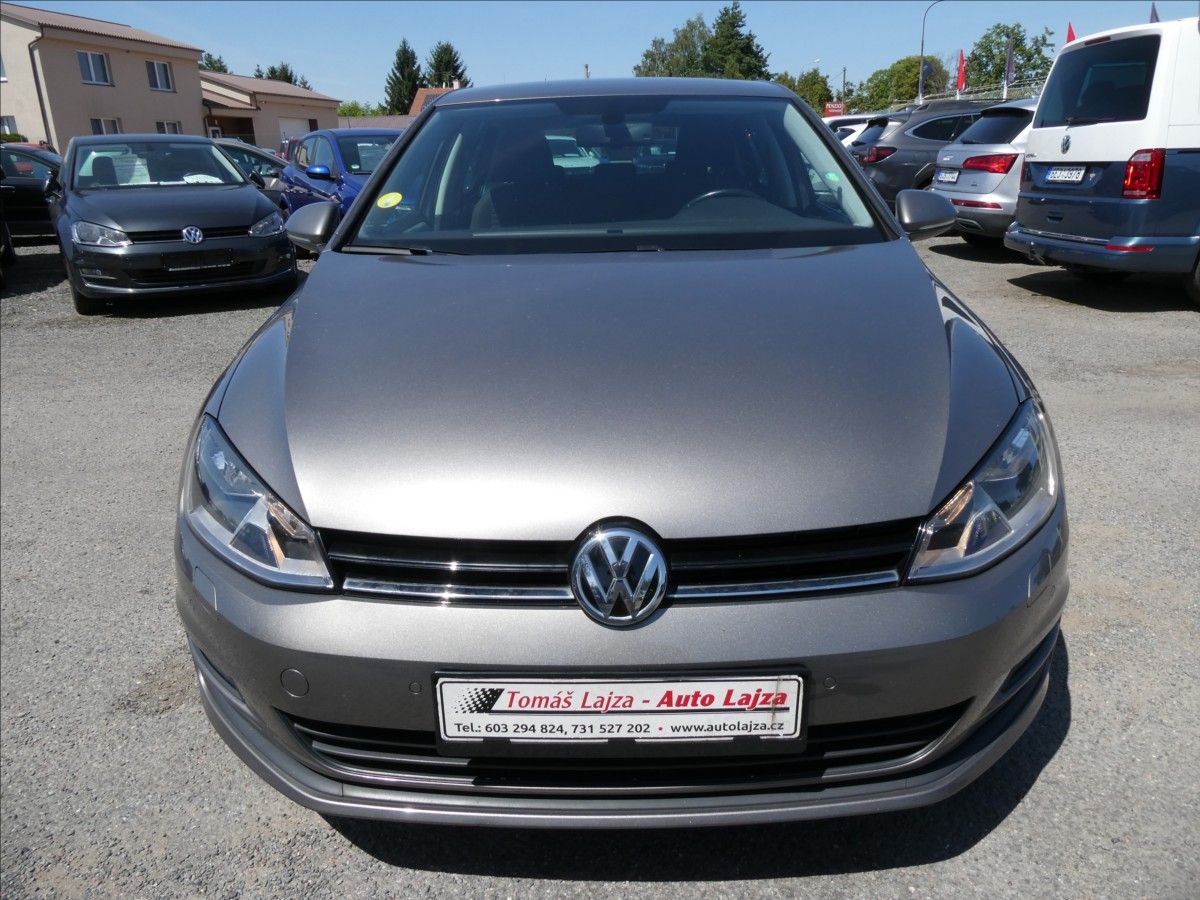 Volkswagen Golf, 1,2 TSi 63kW CUP, 2.majitel - fotka 2