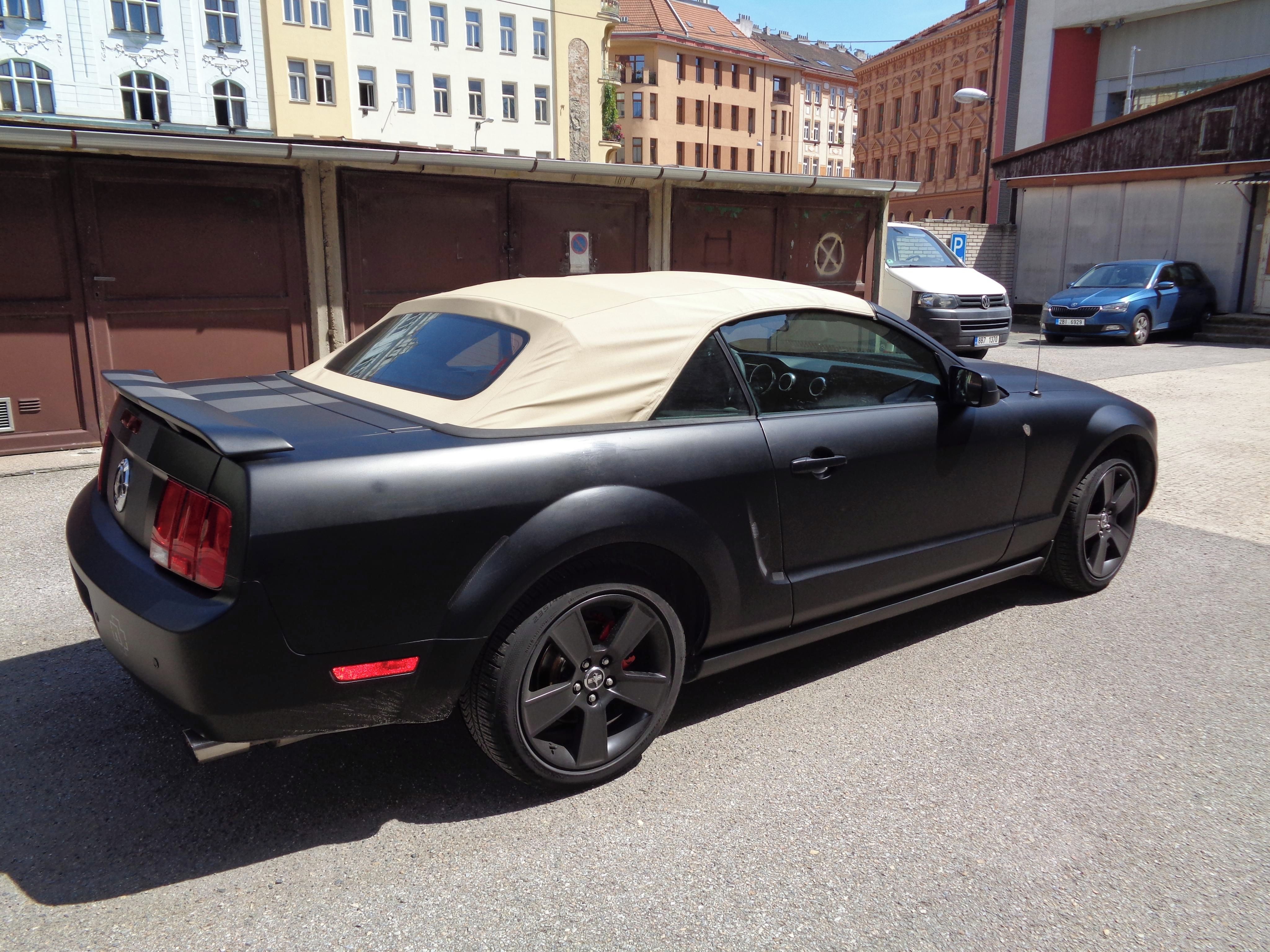 Ford Mustang, 4.0 USA - fotka 5