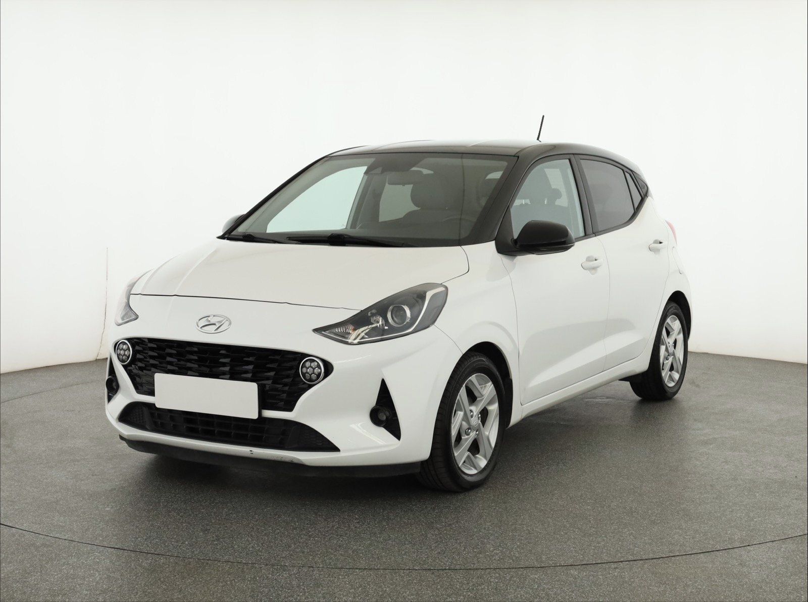 Hyundai i10, 1.0, Automat - fotka 3
