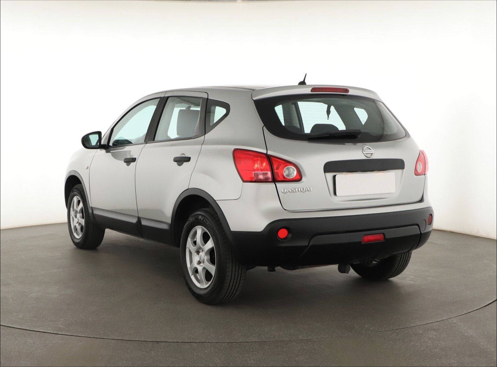 Nissan Qashqai, 1.6, Kožené sedačky - fotka 4