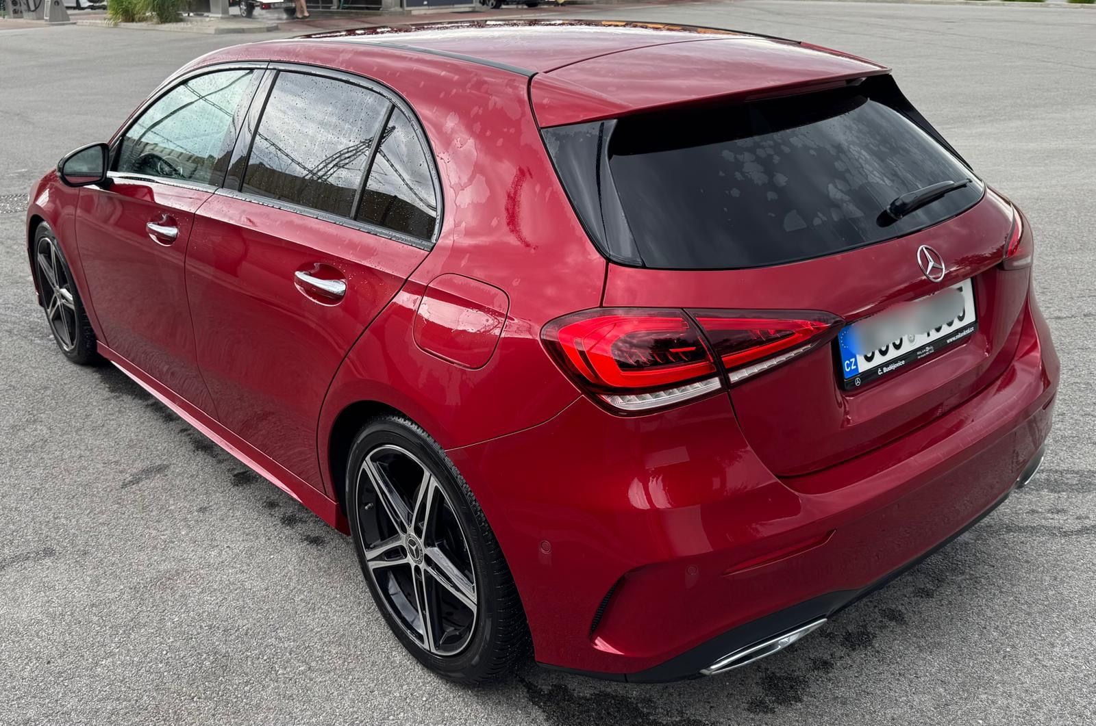 Mercedes-Benz Třídy A, 180d AMG - fotka 5