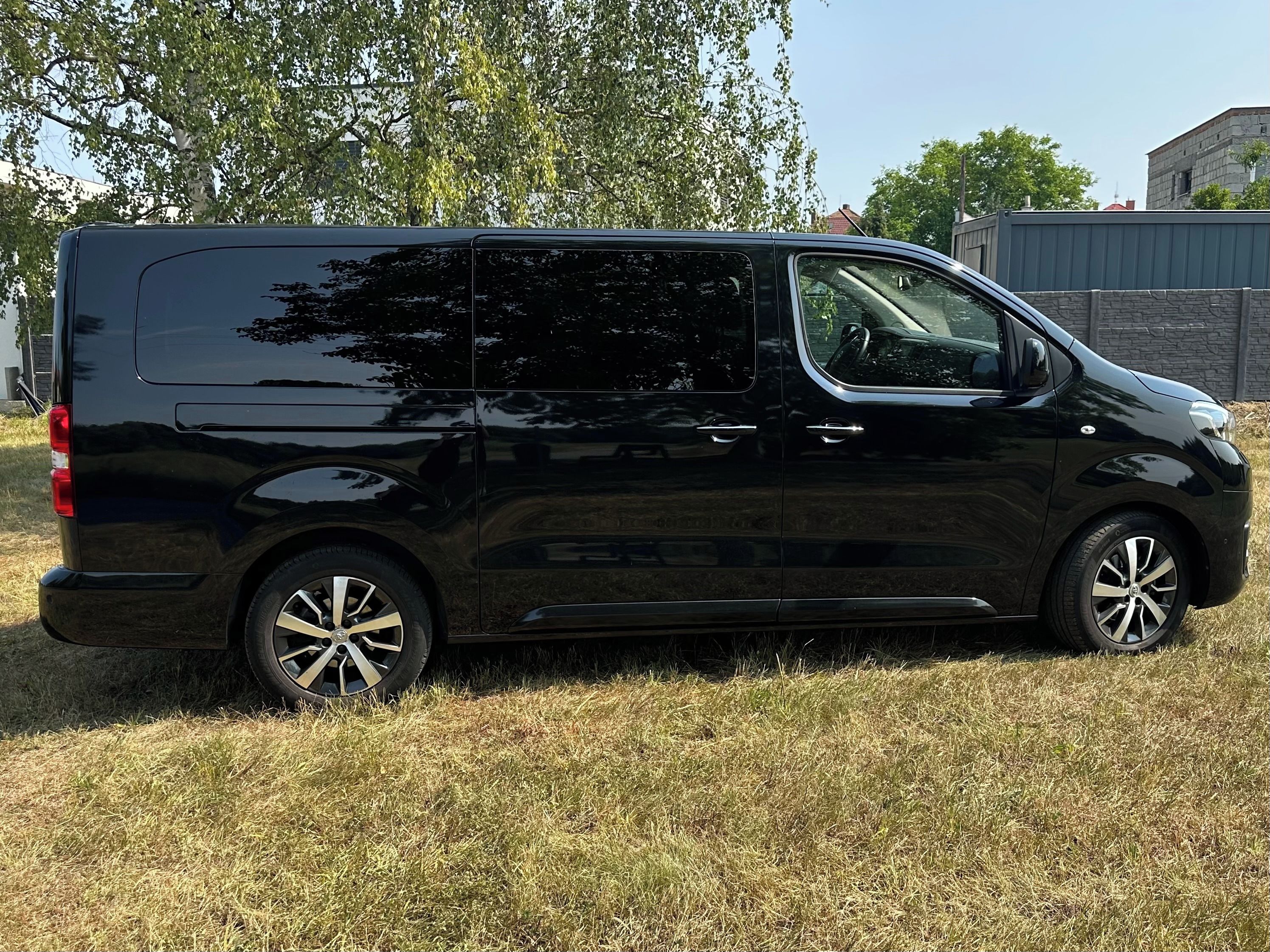 Toyota Proace Verso, 2.0 D-4D 130 kW, VIP, ZÁRUKA - fotka 4