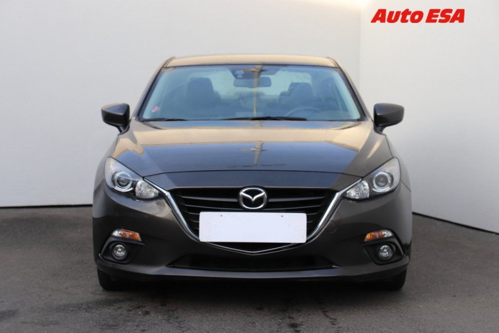 Mazda 3, 2.2 - fotka 2