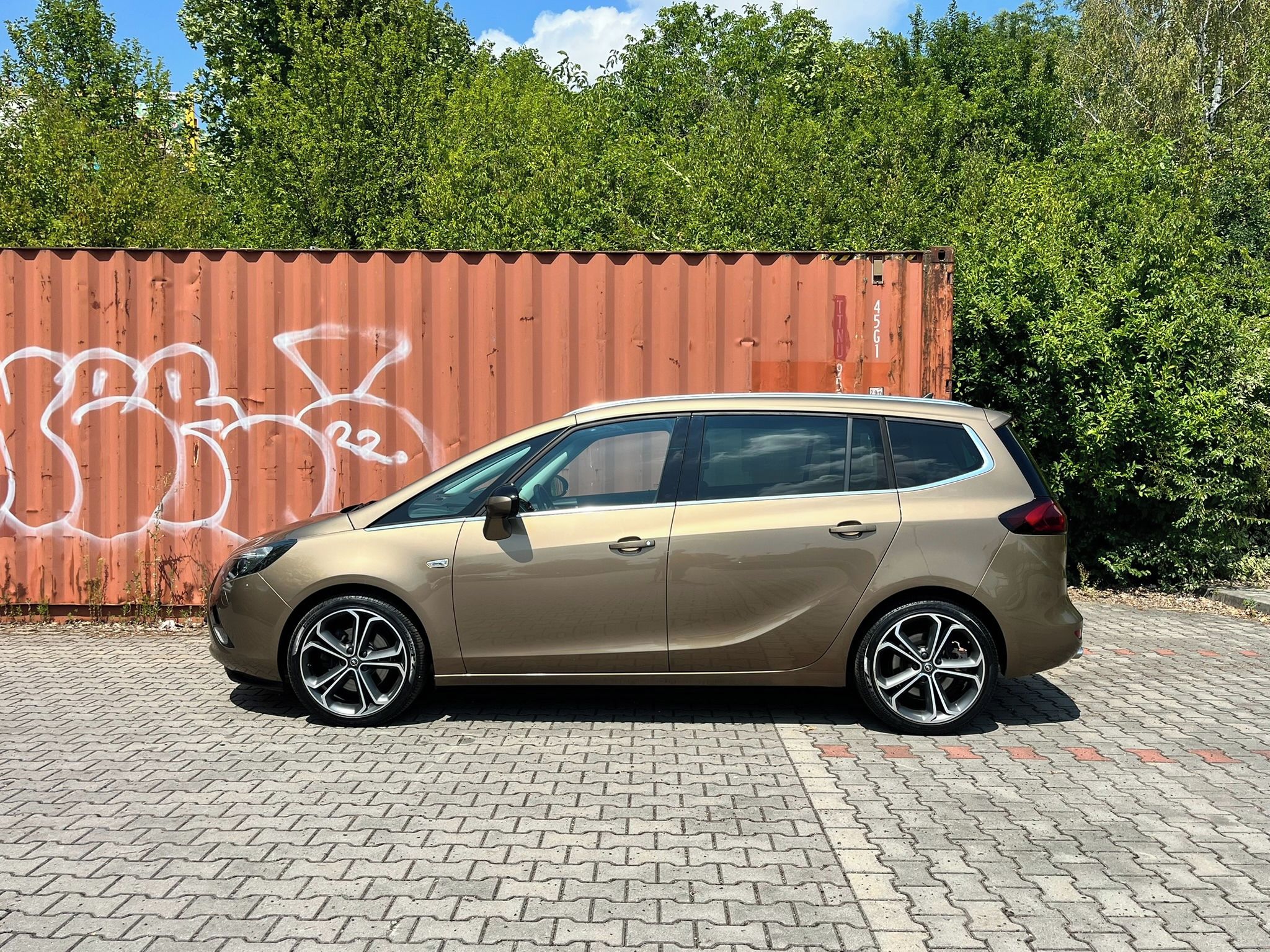 Opel Zafira, 2,0CDTi AUT,Webasto,super stav - fotka 2
