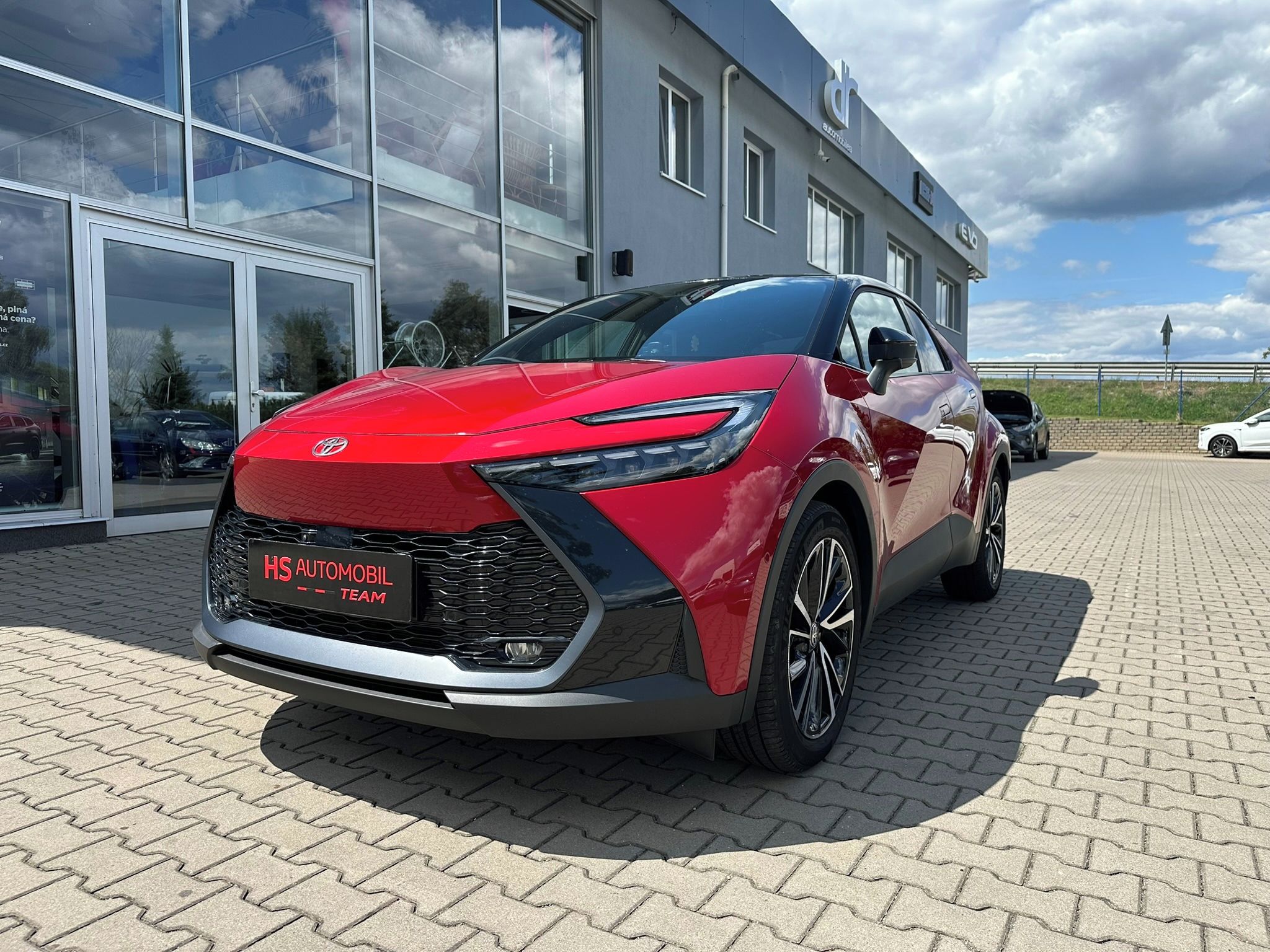Toyota C-HR, 2,0 Plug-in Hybrid 164kW