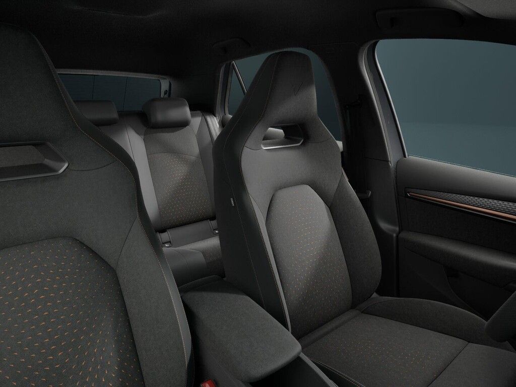 Cupra Born, 79 kWh 240kW - fotka 6