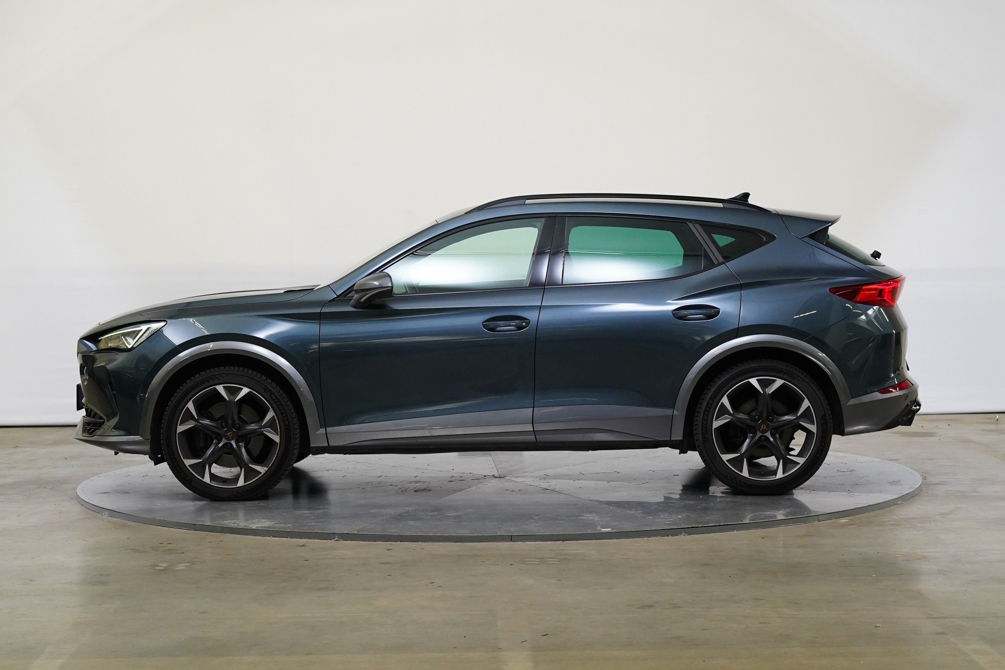 Cupra Formentor, 2.0 TSI 228 kW VZ - fotka 3
