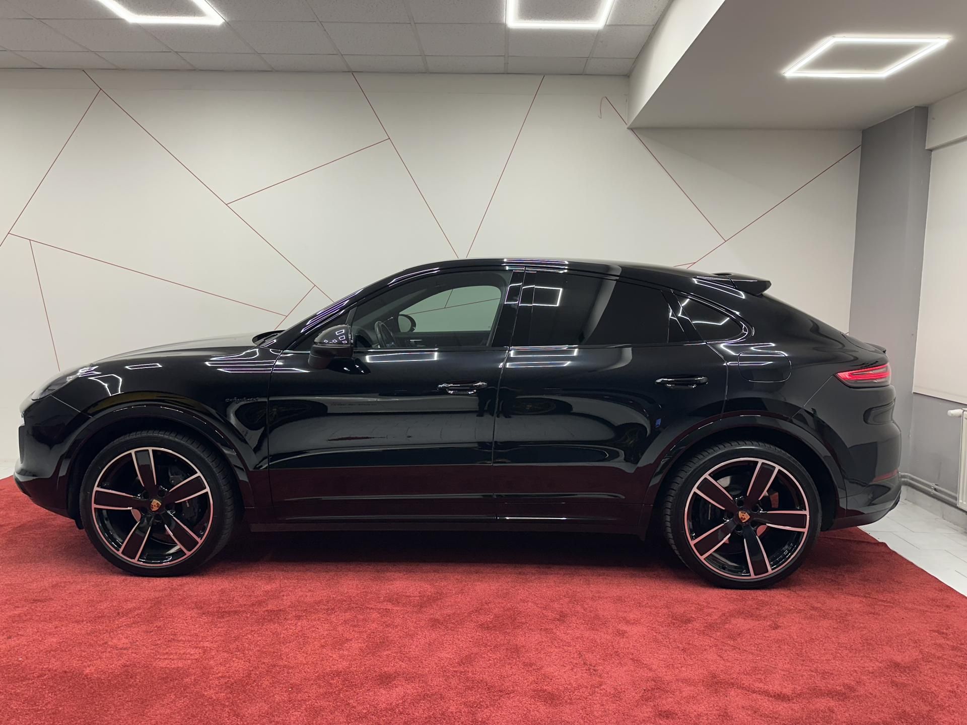 Porsche Cayenne, E-Hybrid Coupe*PANO*CZ*DPH*1.M - fotka 2