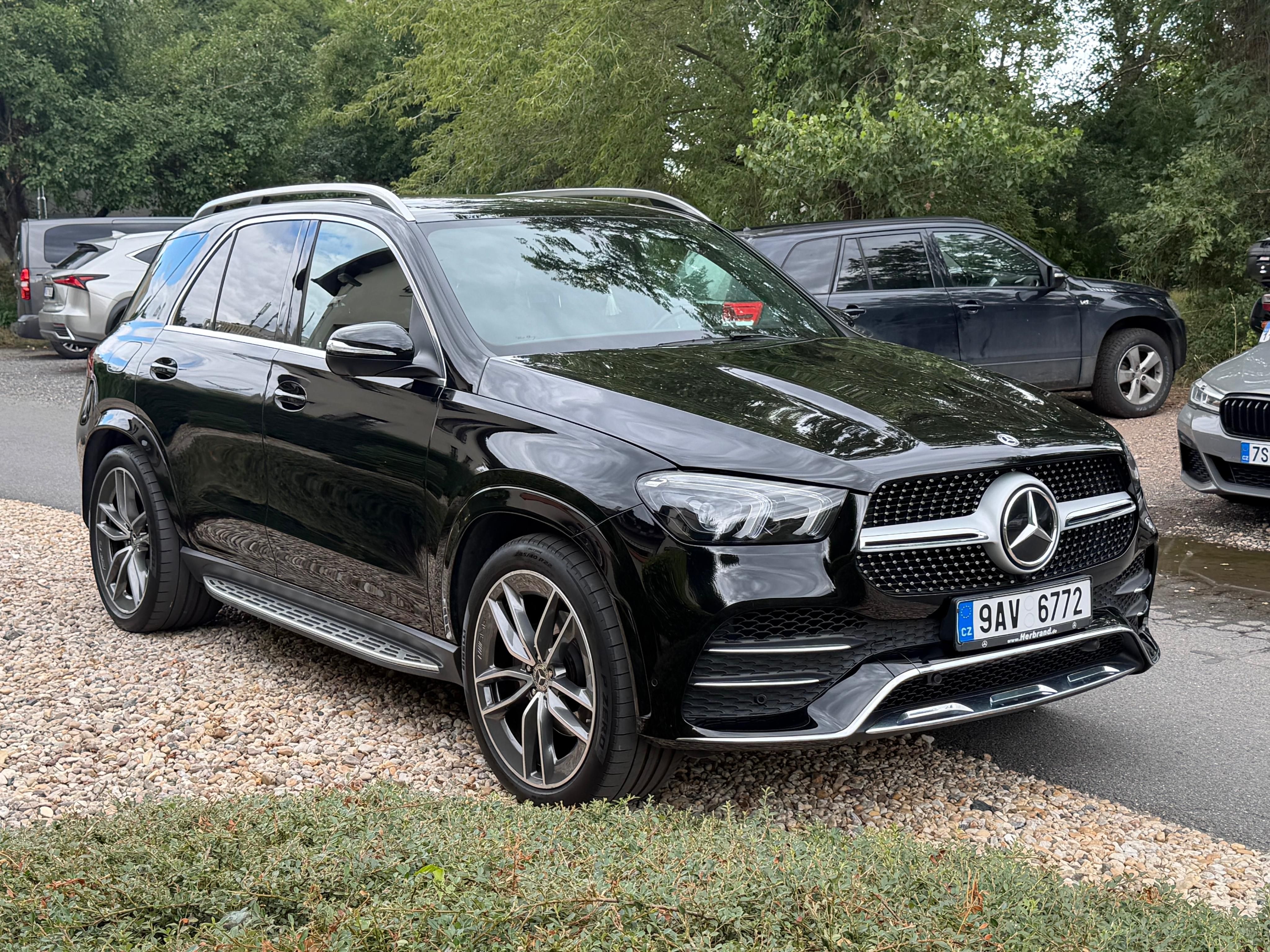 Mercedes-Benz GLE, 400d 4Matic AMG - fotka 6