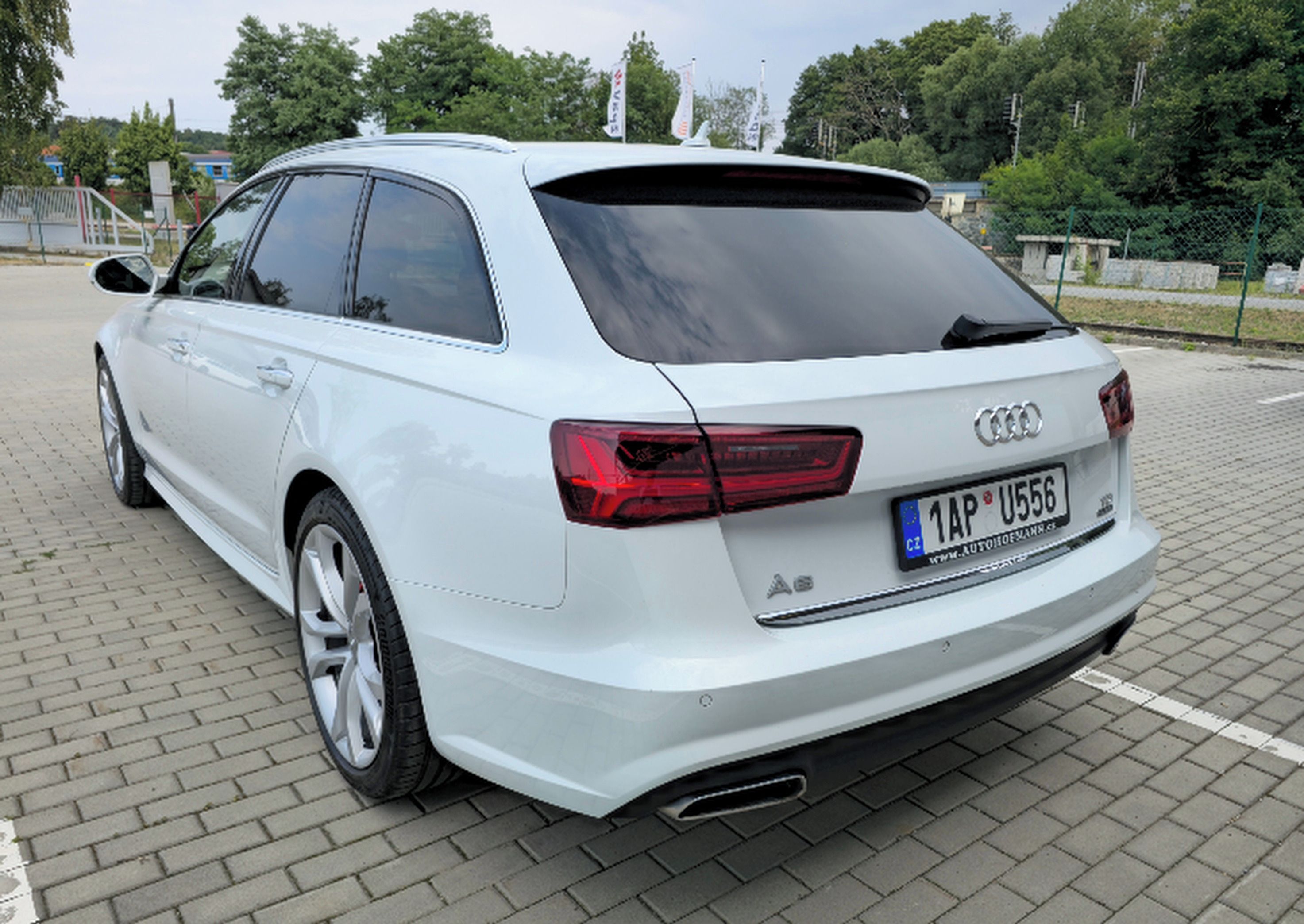 Audi A6 - fotka 4