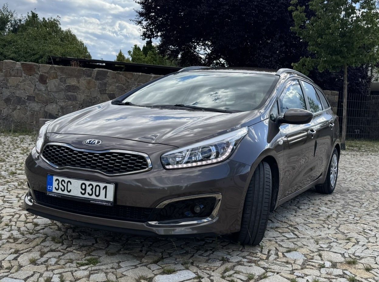 Kia Cee´d, Kia ceed SW, udržov, prav.serv - fotka 5