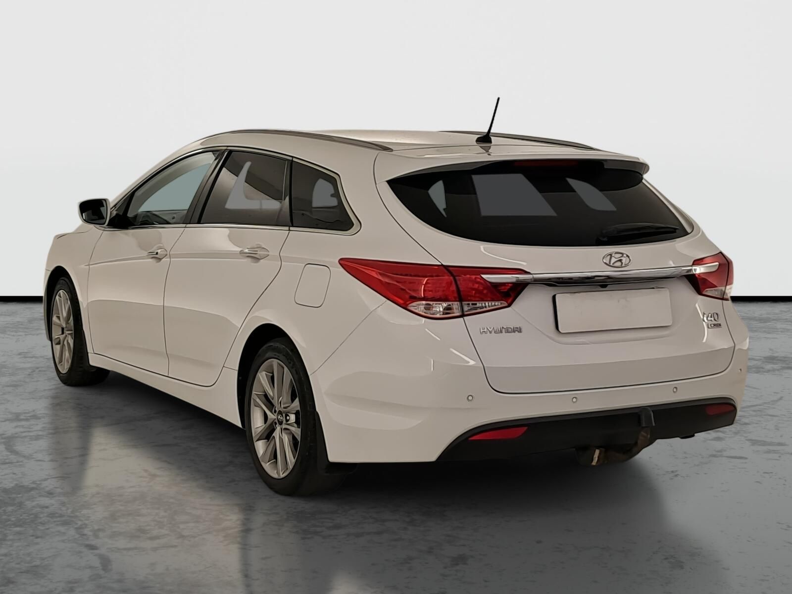 Hyundai i40, 1.7 CRDi, Serv.kniha, Xenony - fotka 4
