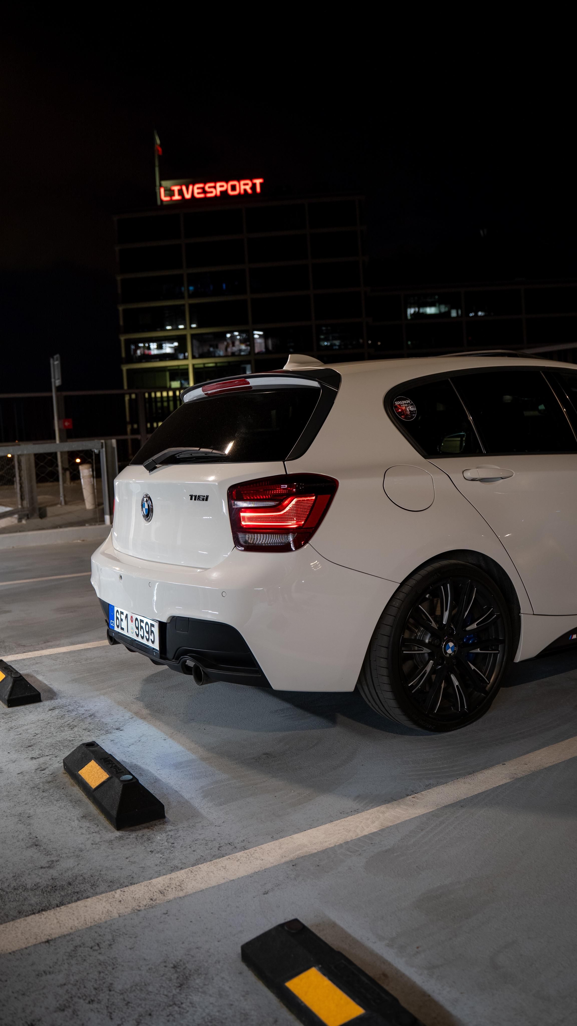 BMW Řada 1, M135i xDrive F20 - SERVIS, KM - fotka 2