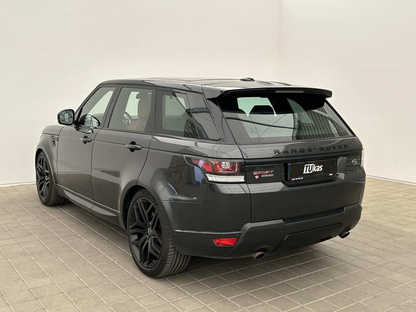 Land Rover Range Rover Sport, 4.4SDV8 250kW 4x4  HSE - fotka 3