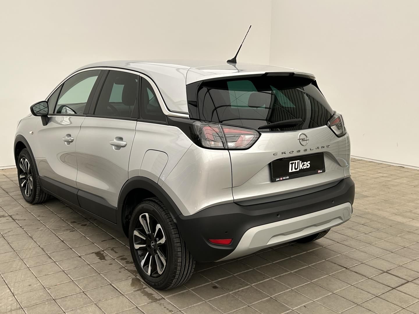 Opel Crossland, 1.2Turbo 130k 96kW Elegance - fotka 3