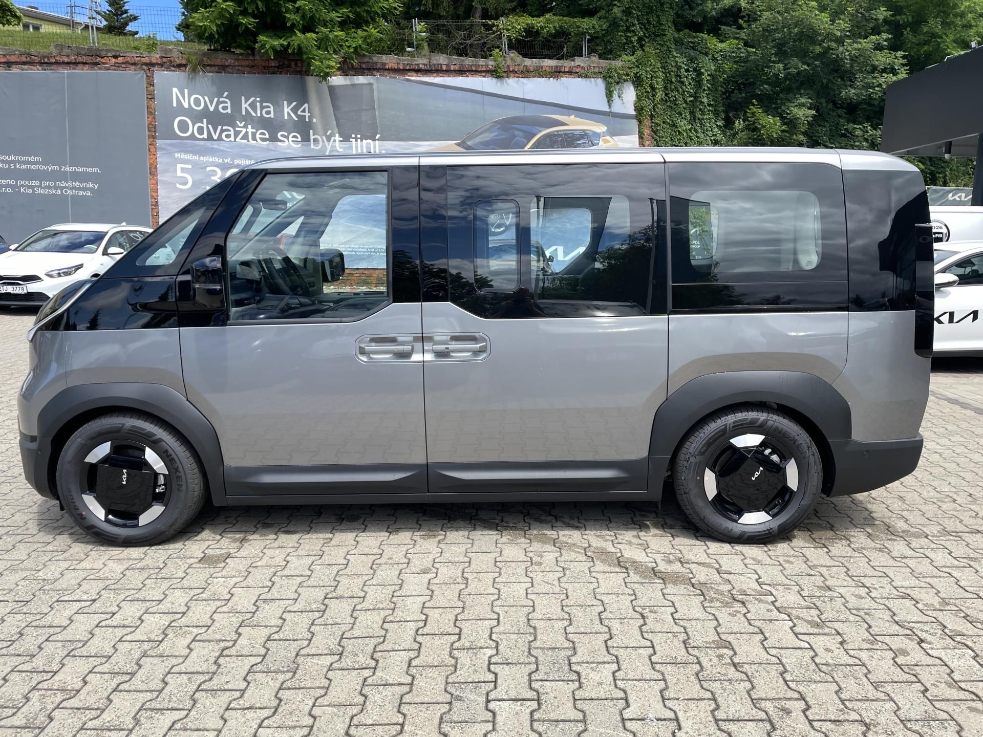 Kia PV5, 5P 4x2 ELITE 120 KW + 71,2 KW - fotka 6