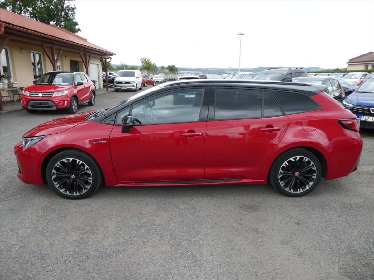 Toyota Corolla, 2,0 Hybrid e-CVT GR Sport 112k - fotka 6