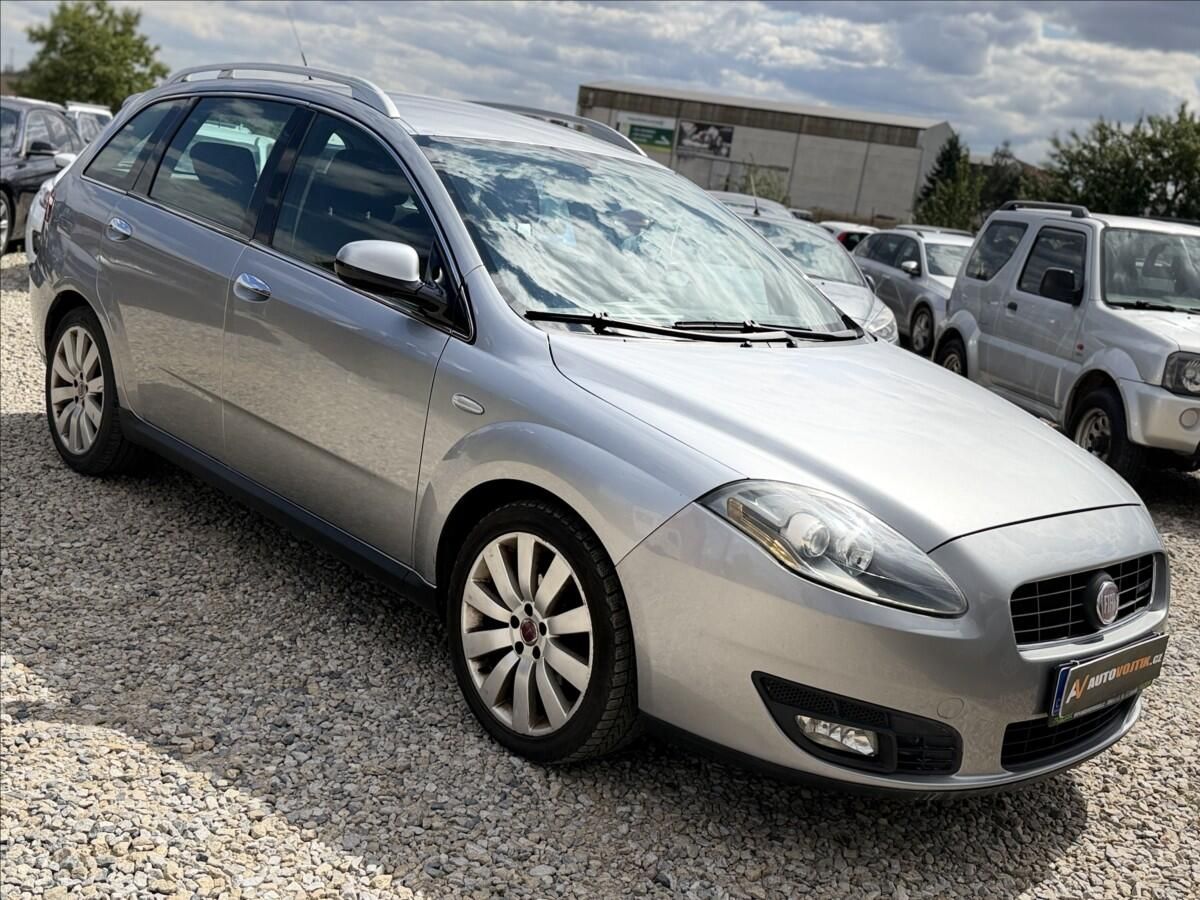 Fiat Croma, 1,9 JTD AUTOMAT - fotka 3