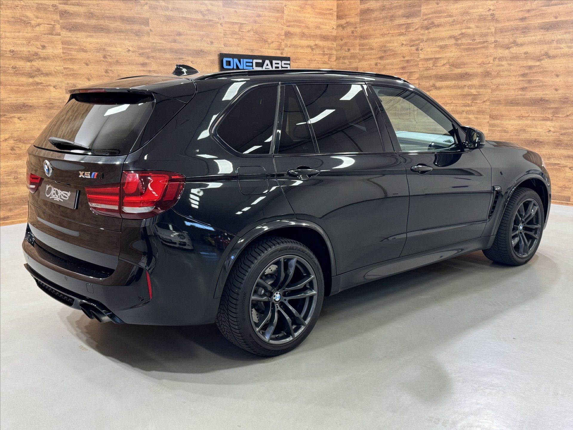 BMW X5, M BANG&OLUFSEN DVD HUD - fotka 3