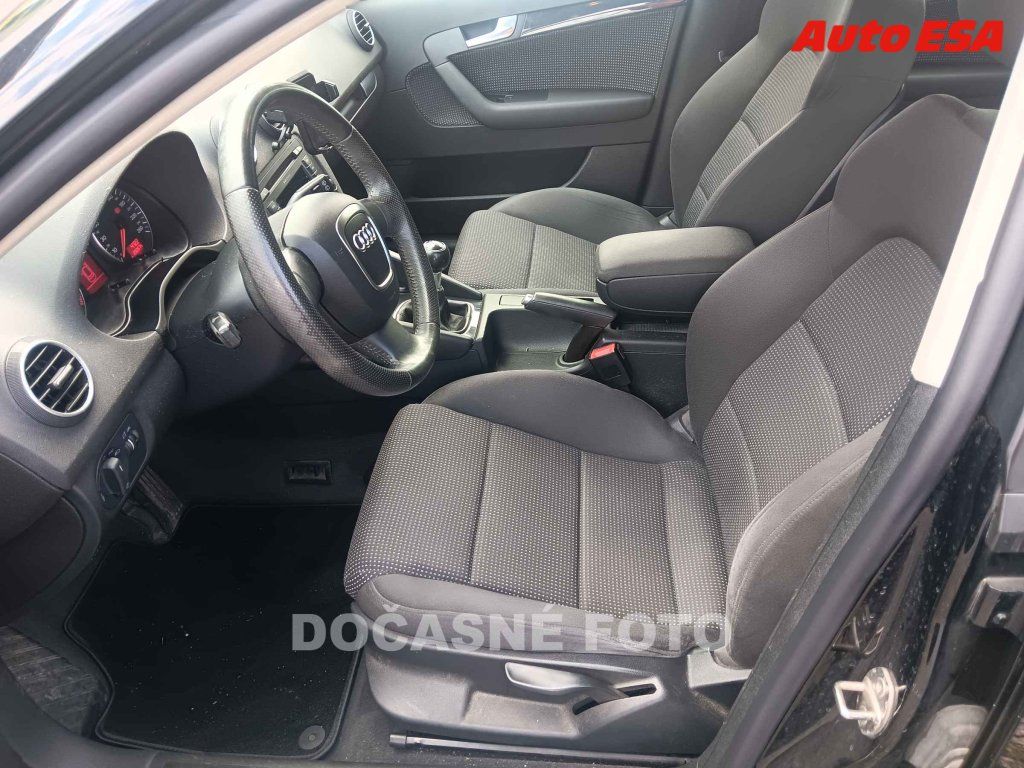Audi A3, 1.4 TFSI,servis.kniha - fotka 3