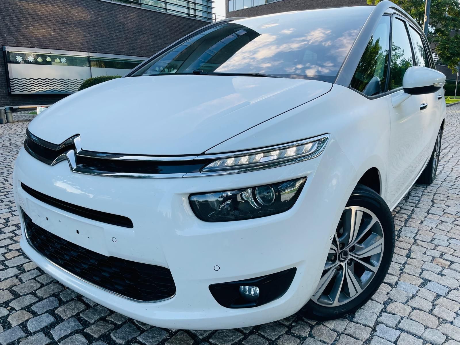 Citroën Grand C4 Picasso, 2.0HDi MANUÁL KAMERA TAŽNÉ - fotka 2
