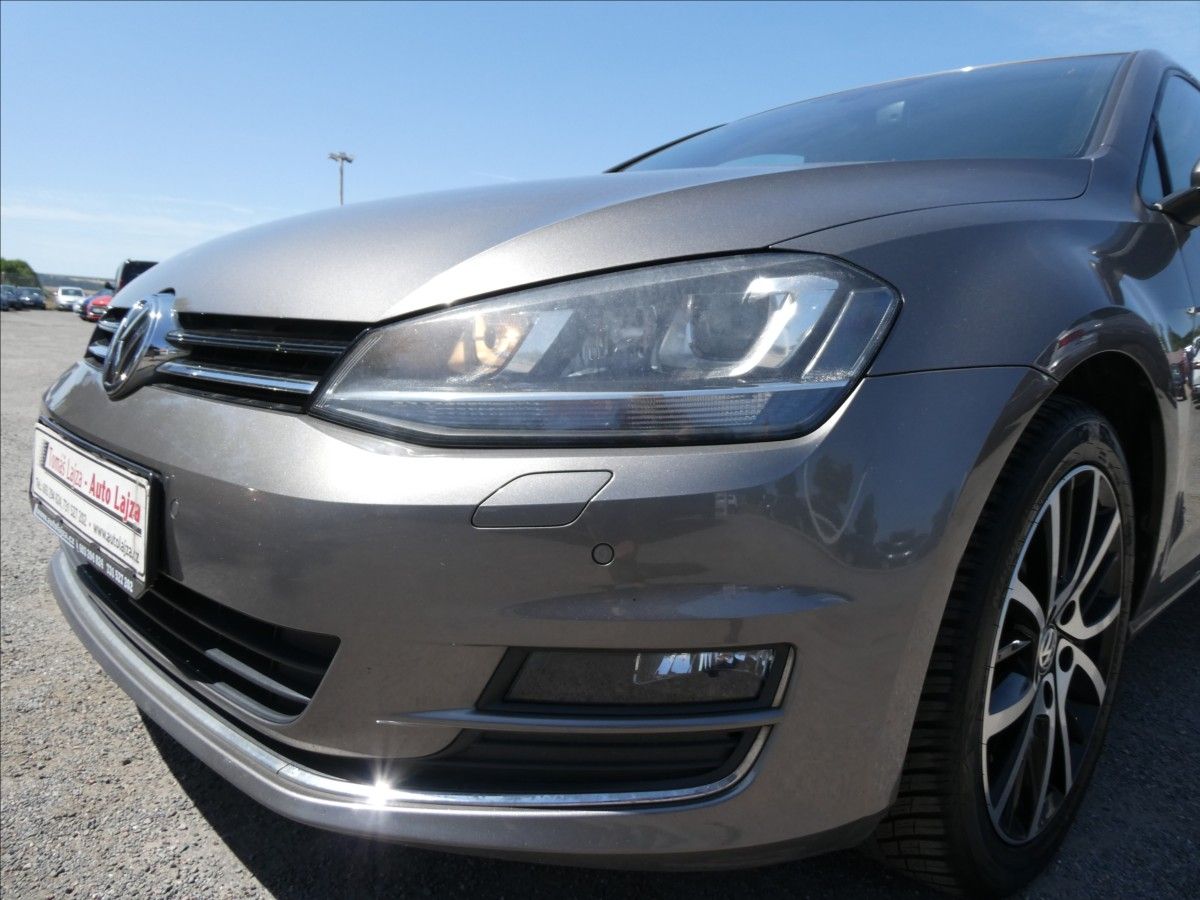 Volkswagen Golf, 1,4 TSi 103kW DSG, webasto - fotka 4