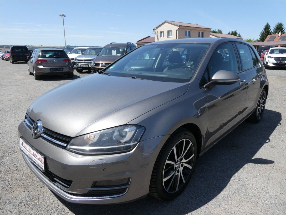 Volkswagen Golf, 1,4 TSi 103kW DSG, webasto - fotka 3