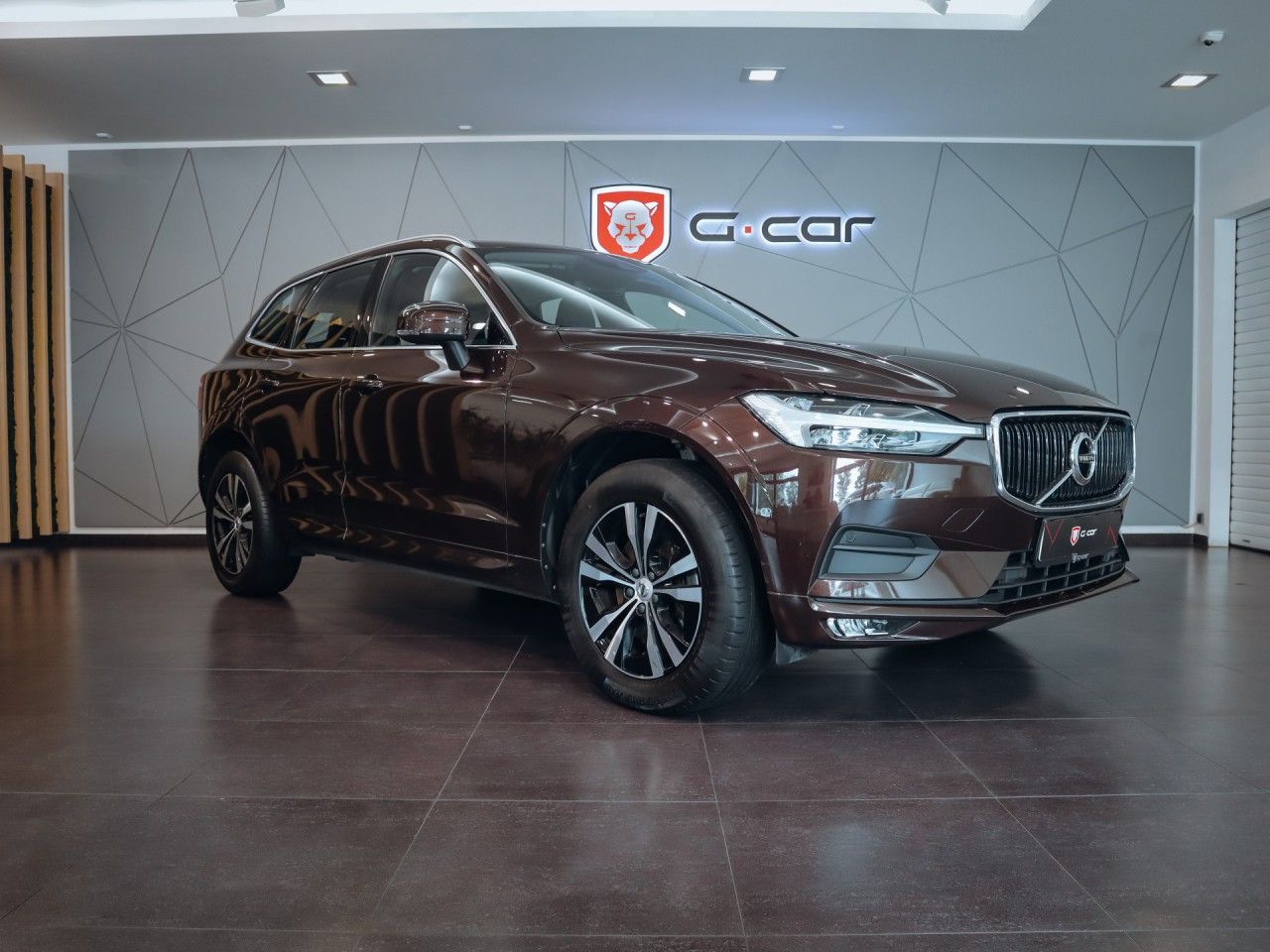 Volvo XC60, B4 AWD Momentum Pro