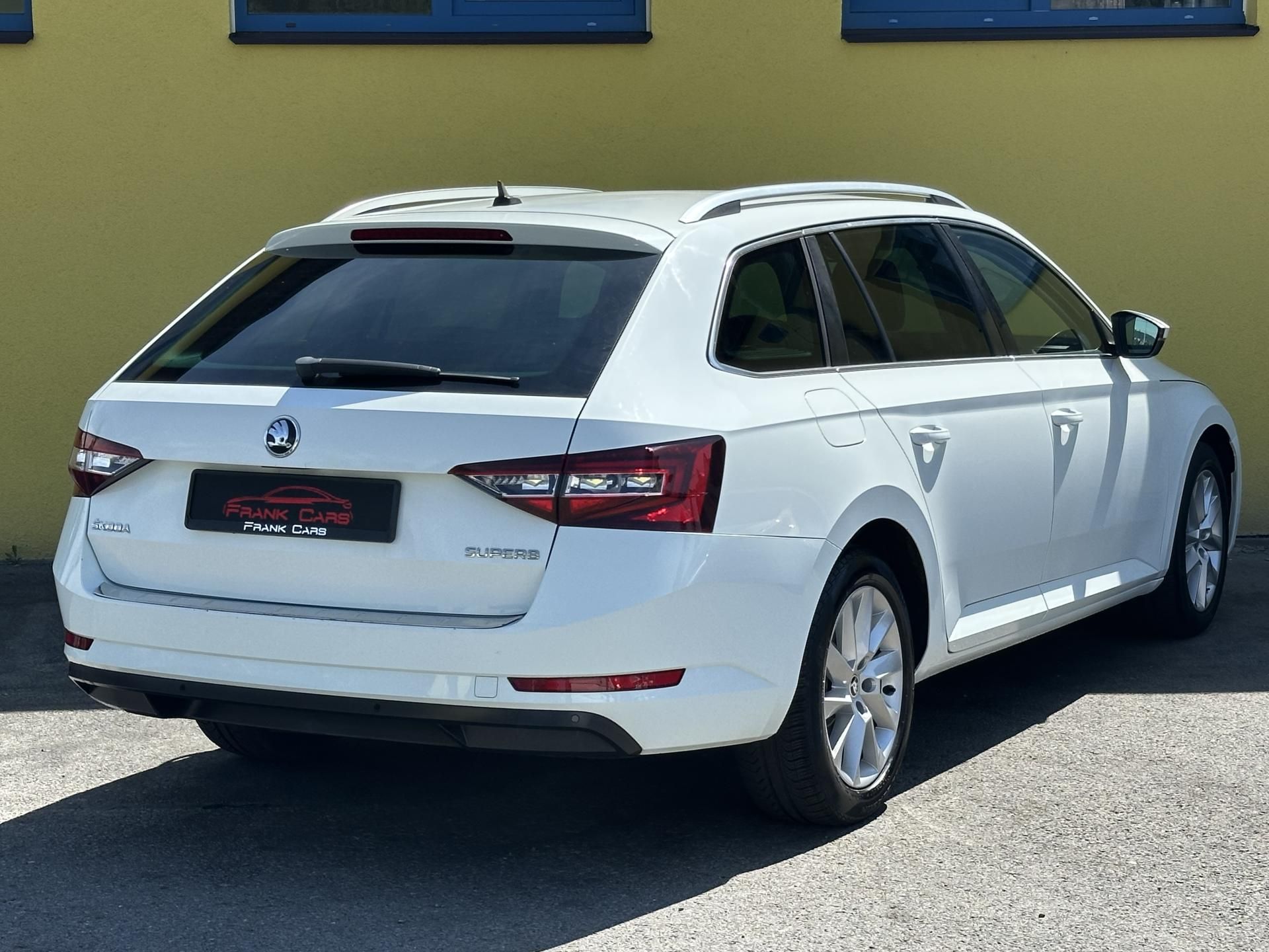Škoda Superb, 1.8TSI/132kW *STYLE* 1.Maj. - fotka 4