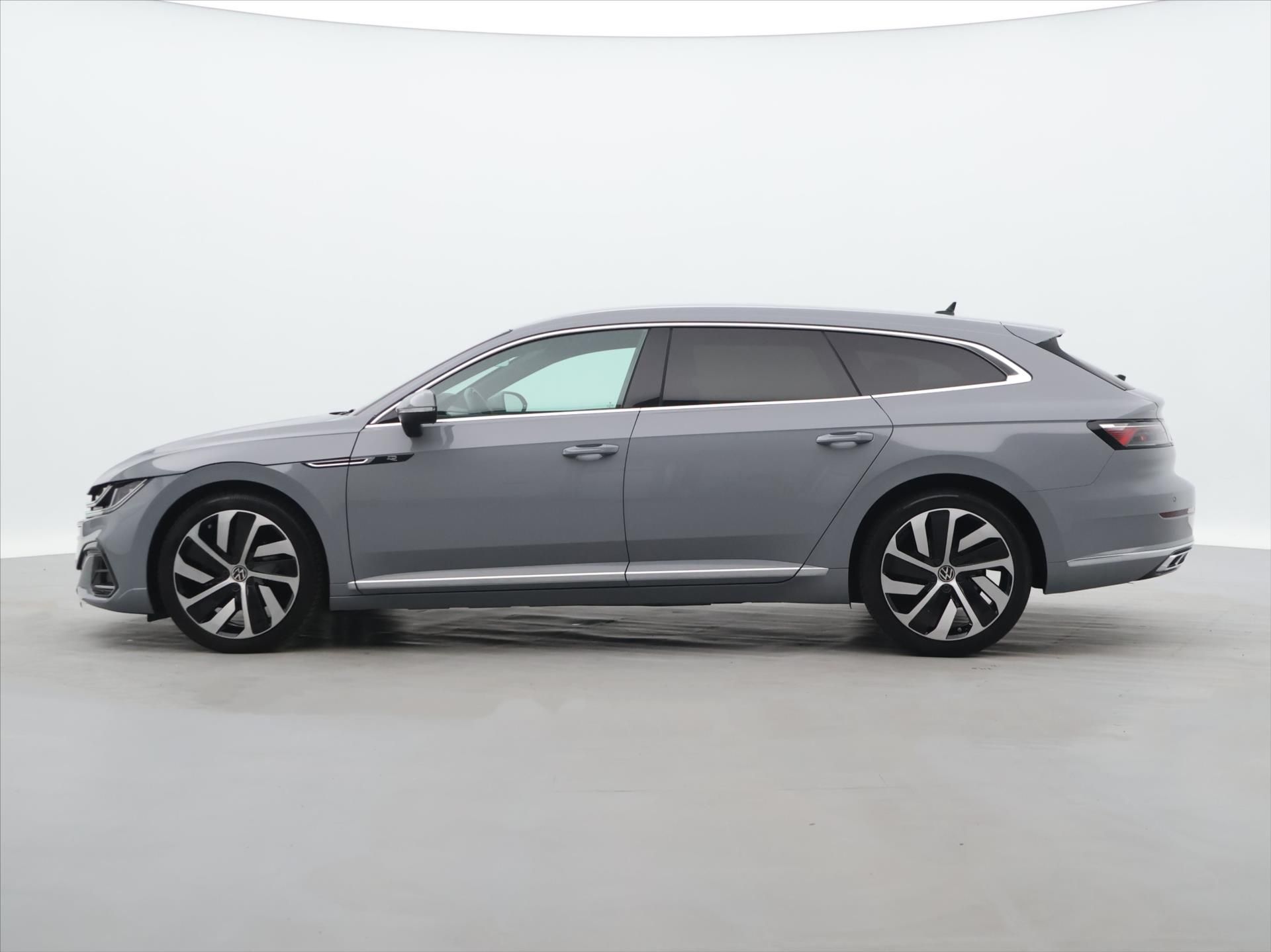 Volkswagen Arteon, 2,0 TDI  DSG R-line SB CZ DPH - fotka 4