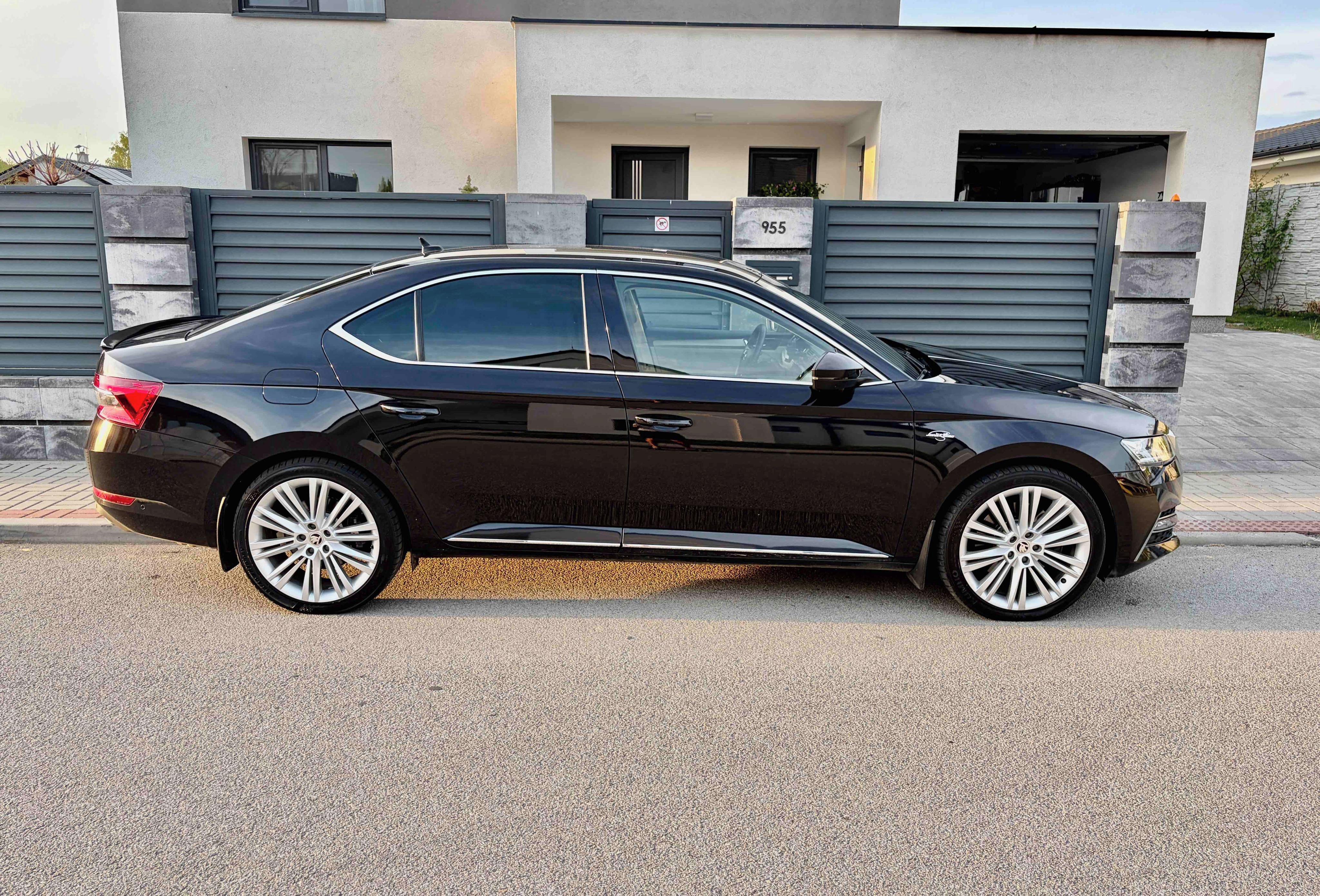 Škoda Superb, 2.0 tsi L&K 2020 facelift - fotka 4