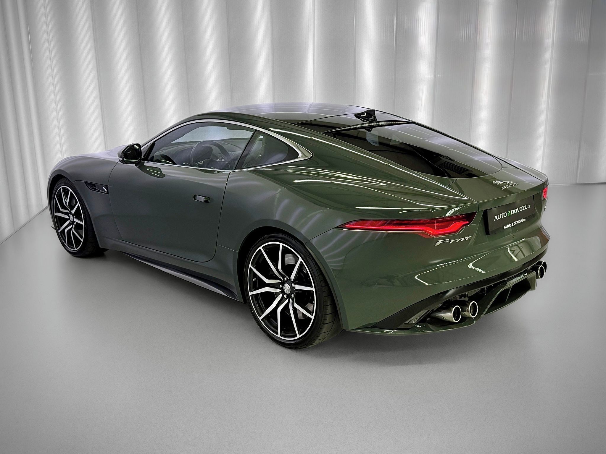 Jaguar F-Type, 5.0 V8 AWD R HERITAGE 60 EDITI - fotka 5