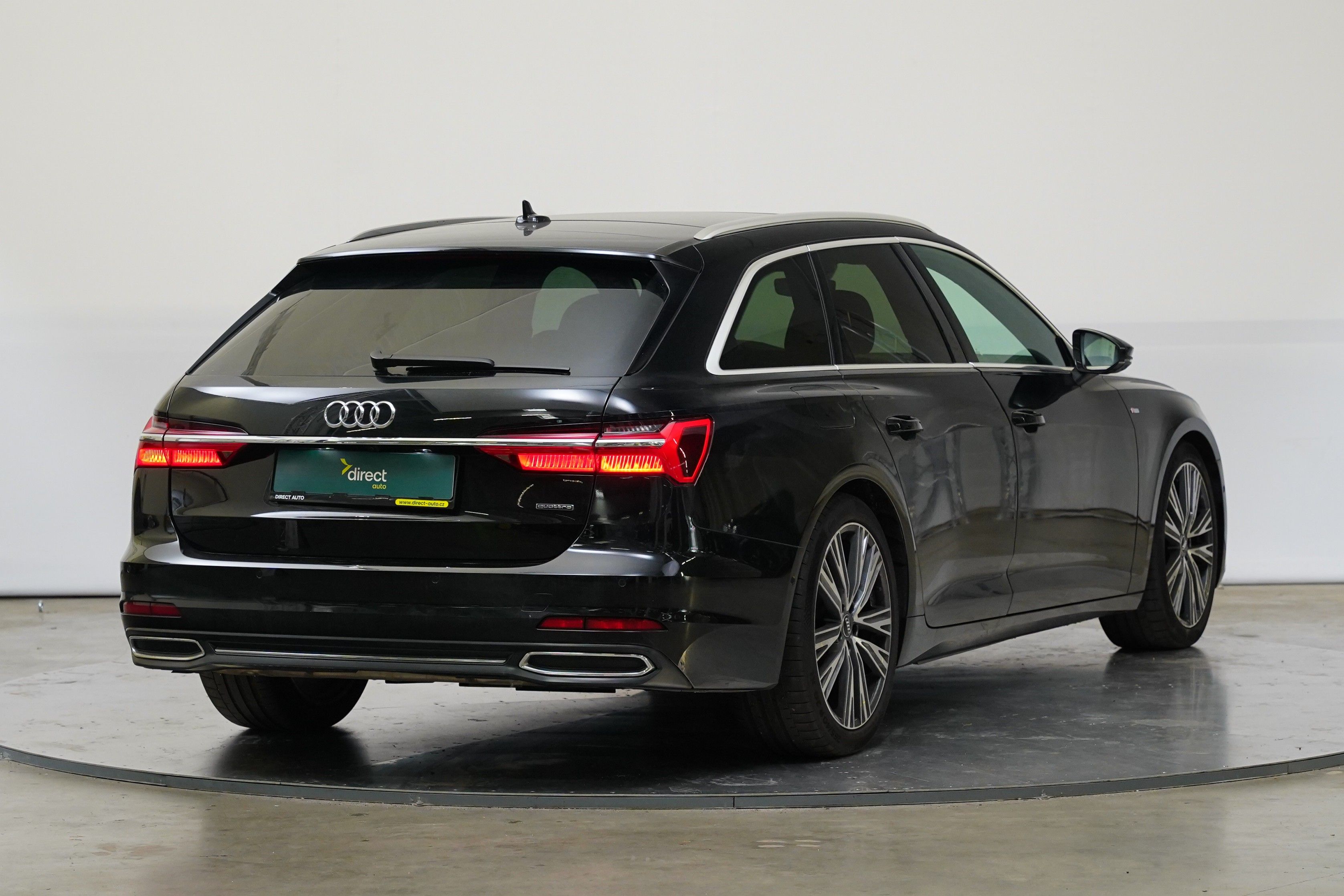 Audi A6, 45 TFSI 195 kW quattro S line - fotka 2