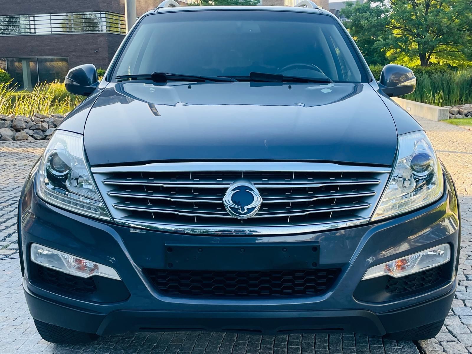 SsangYong Rexton, 2.2TD 4x4 AUTOMAT TAŽNÉ VÝHŘEV - fotka 6