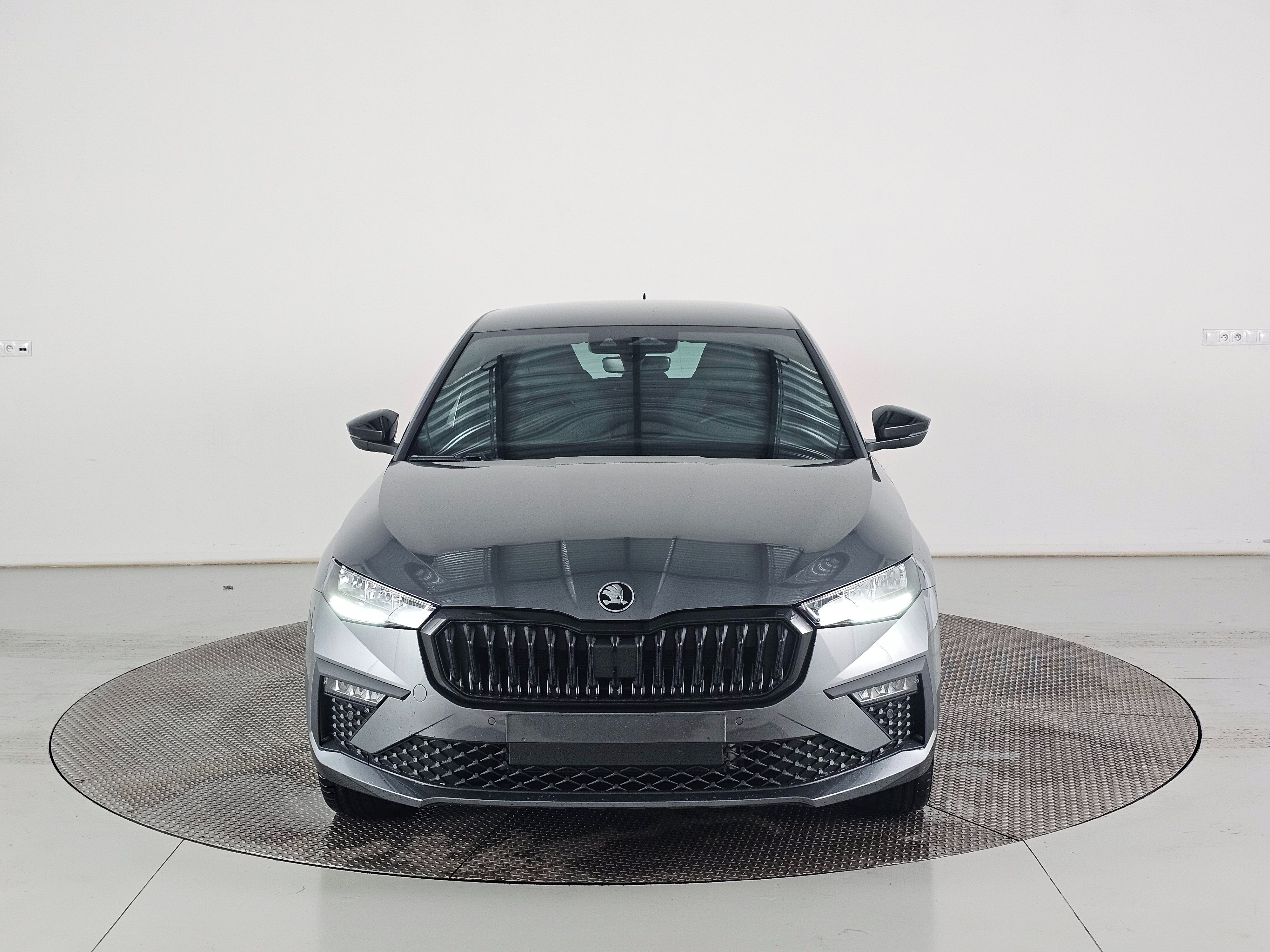 Škoda Kamiq, Classic 1.0TSI 85kW 6st man. - fotka 2