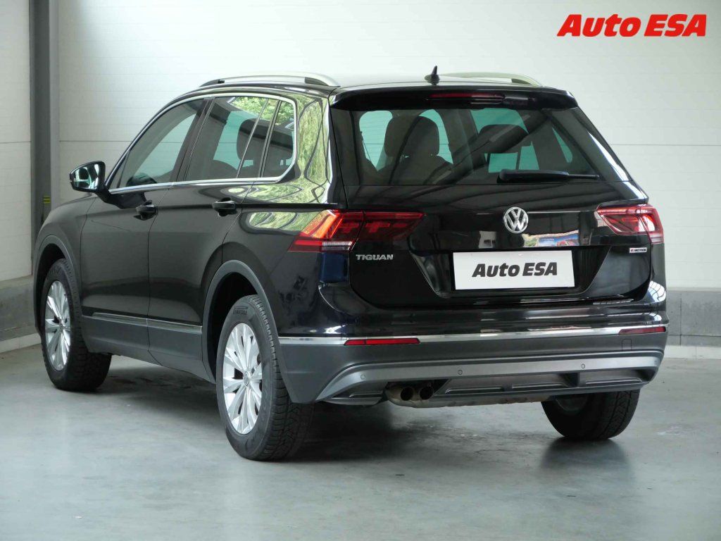 Volkswagen Tiguan, 2.0TSi 4x4,DSG,LED - fotka 6