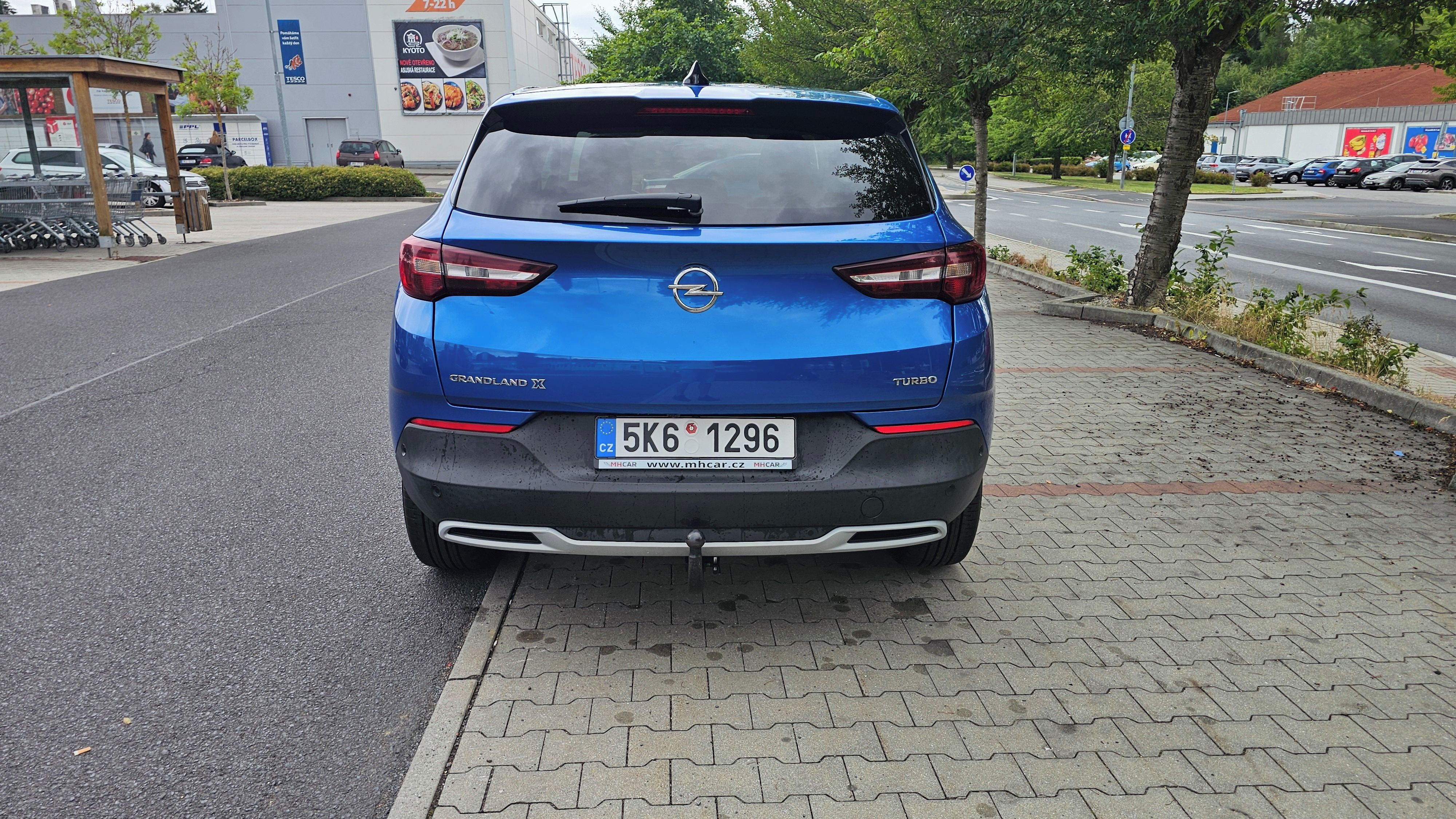 Opel Grandland X, 1,2 T, 96Kw, serviska - fotka 4