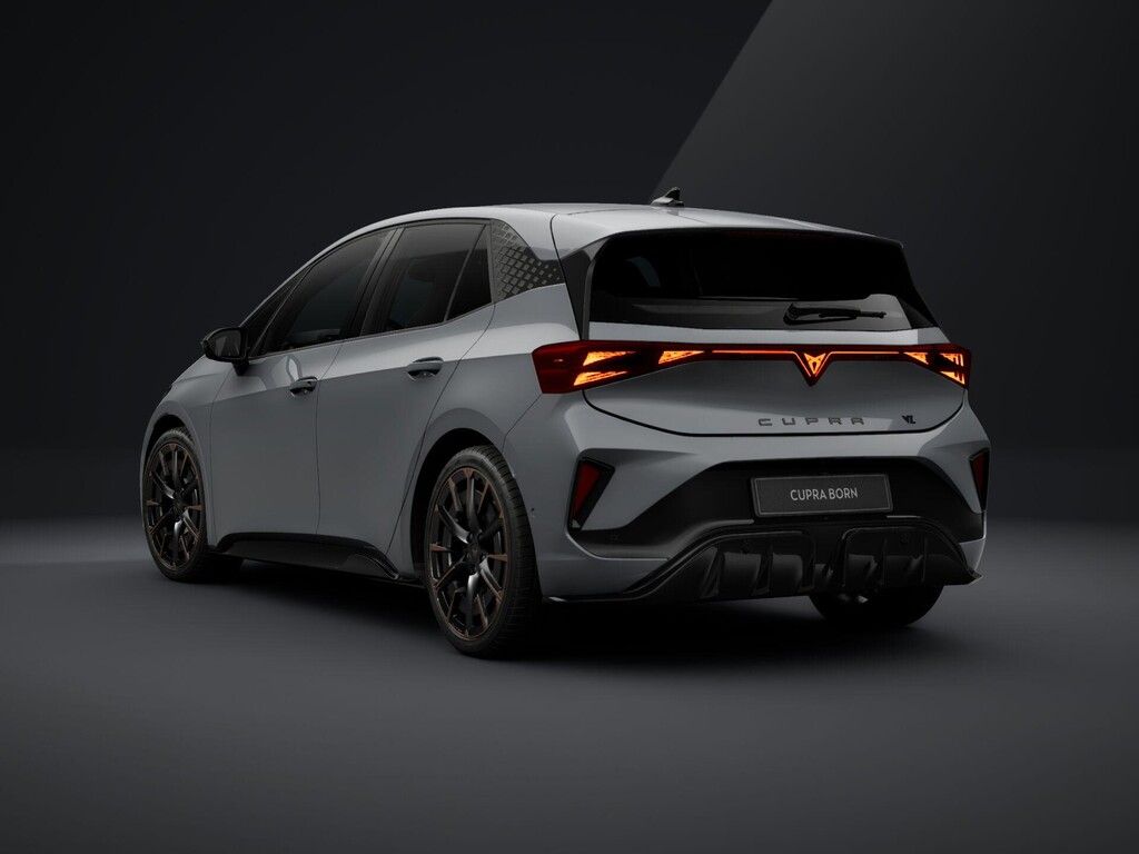 Cupra Born, 79 kWh 240kW - fotka 3