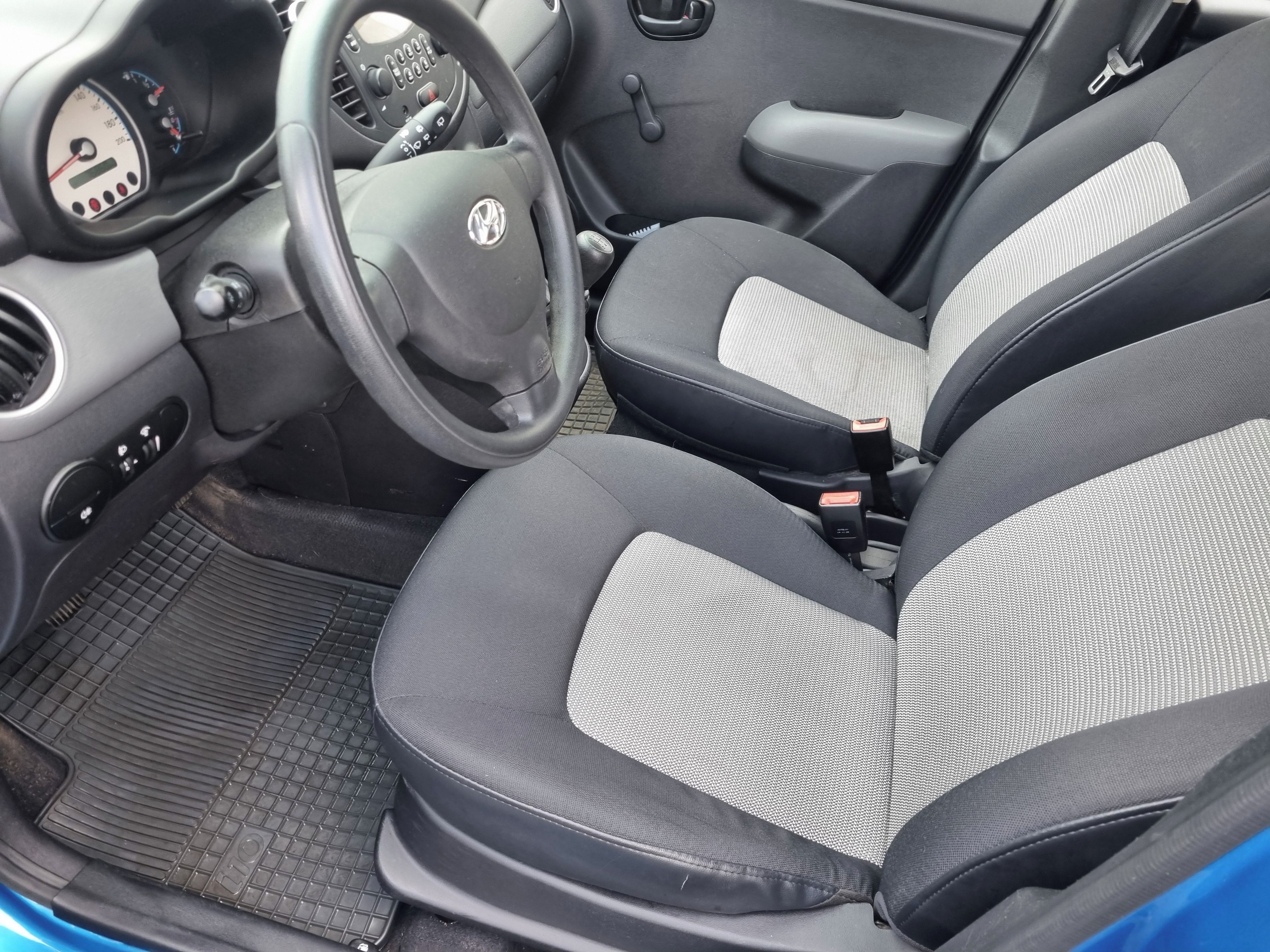 Hyundai i10, 1.1i 48,5KW Klima - fotka 6
