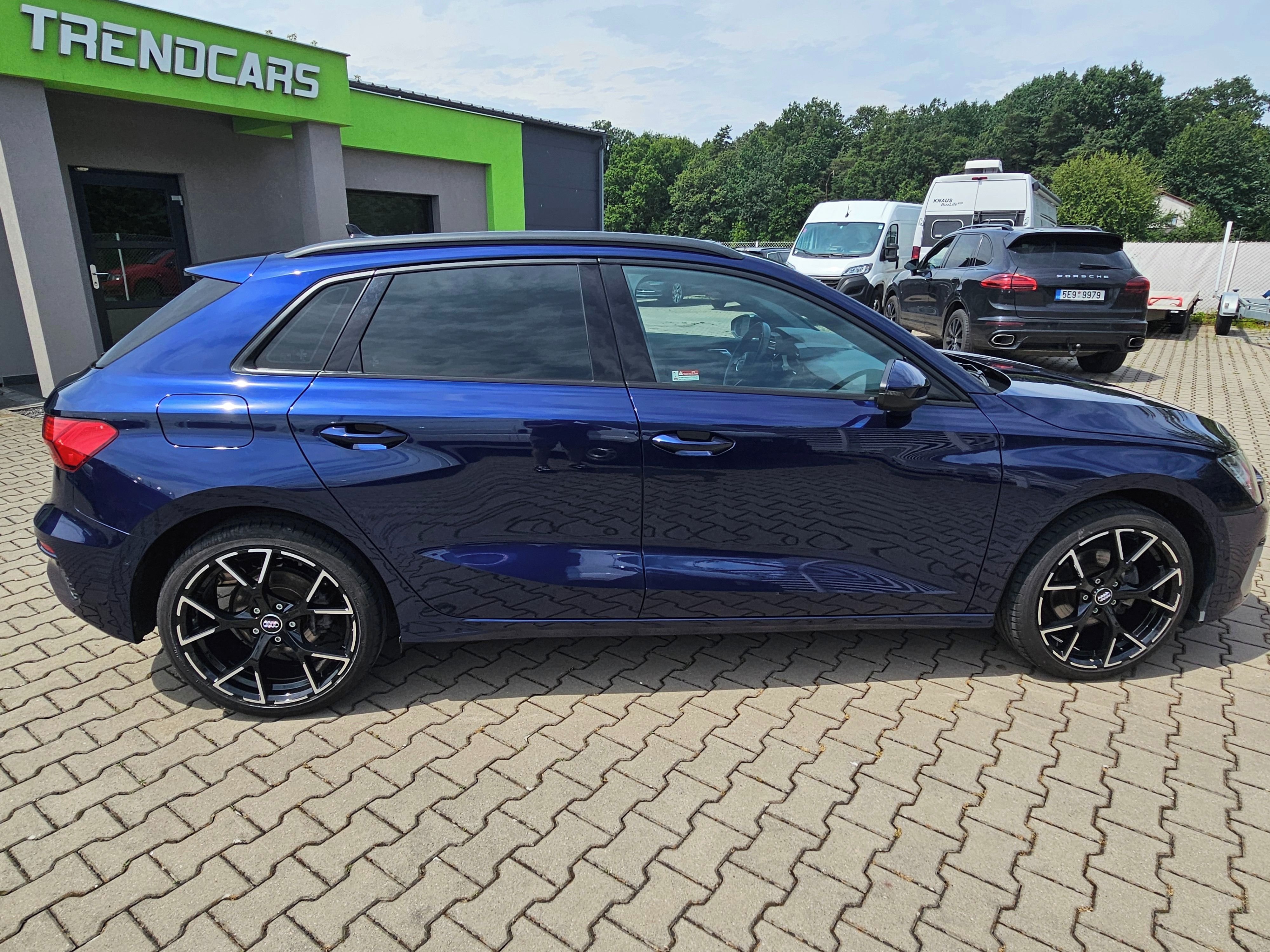 Audi A3, 35 TFSI 110KW  S-TRONIC - fotka 3
