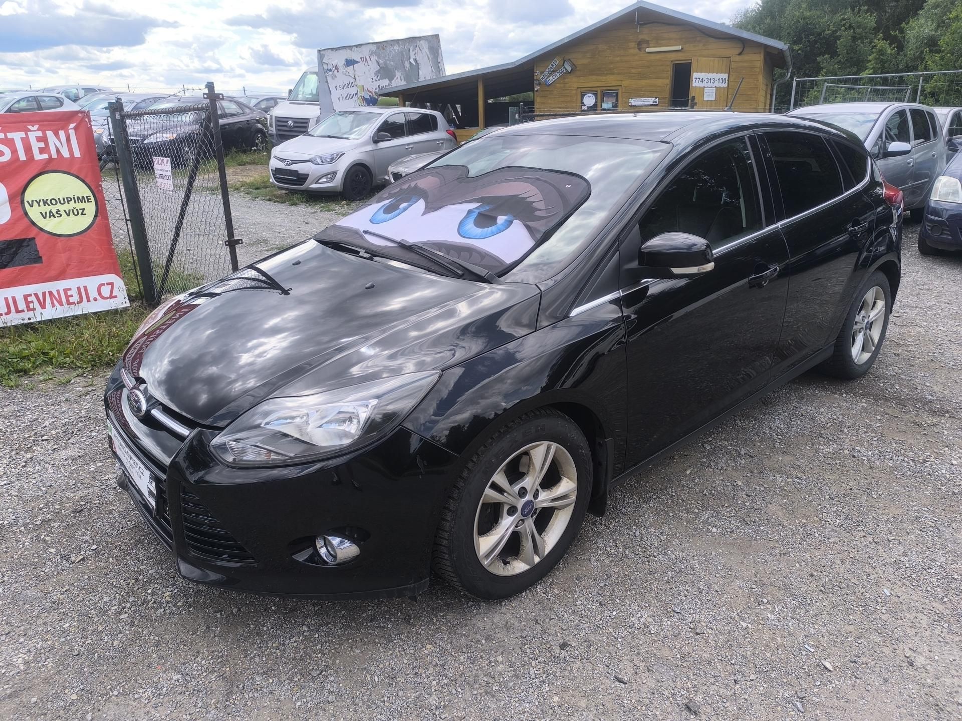 Ford Focus, 2.0TDCI103KW,MAX VÝBAVA,KRÁSNÝ - fotka 3