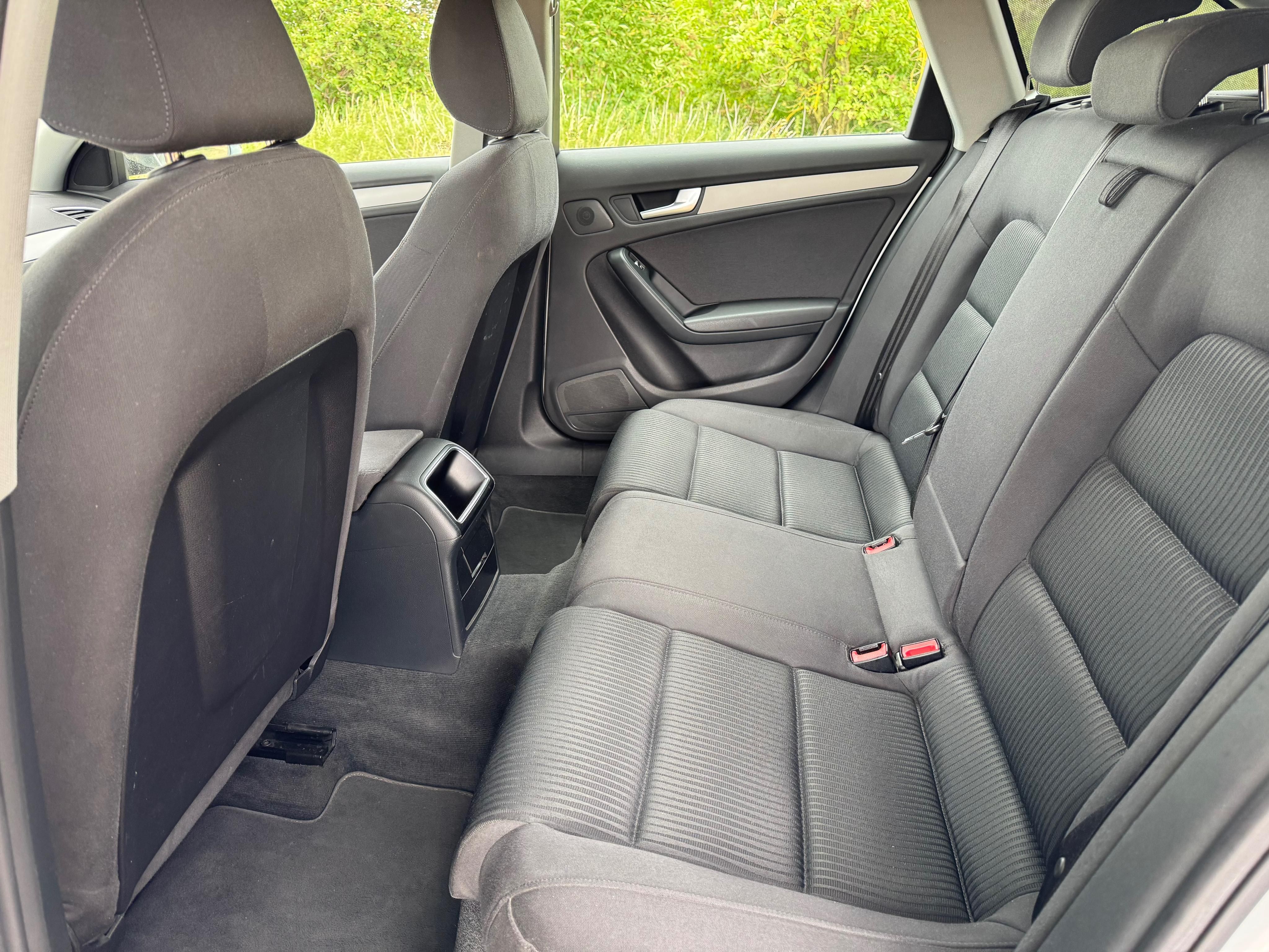 Audi A4 Avant, 1.9TDI, tažné zařízení - fotka 5